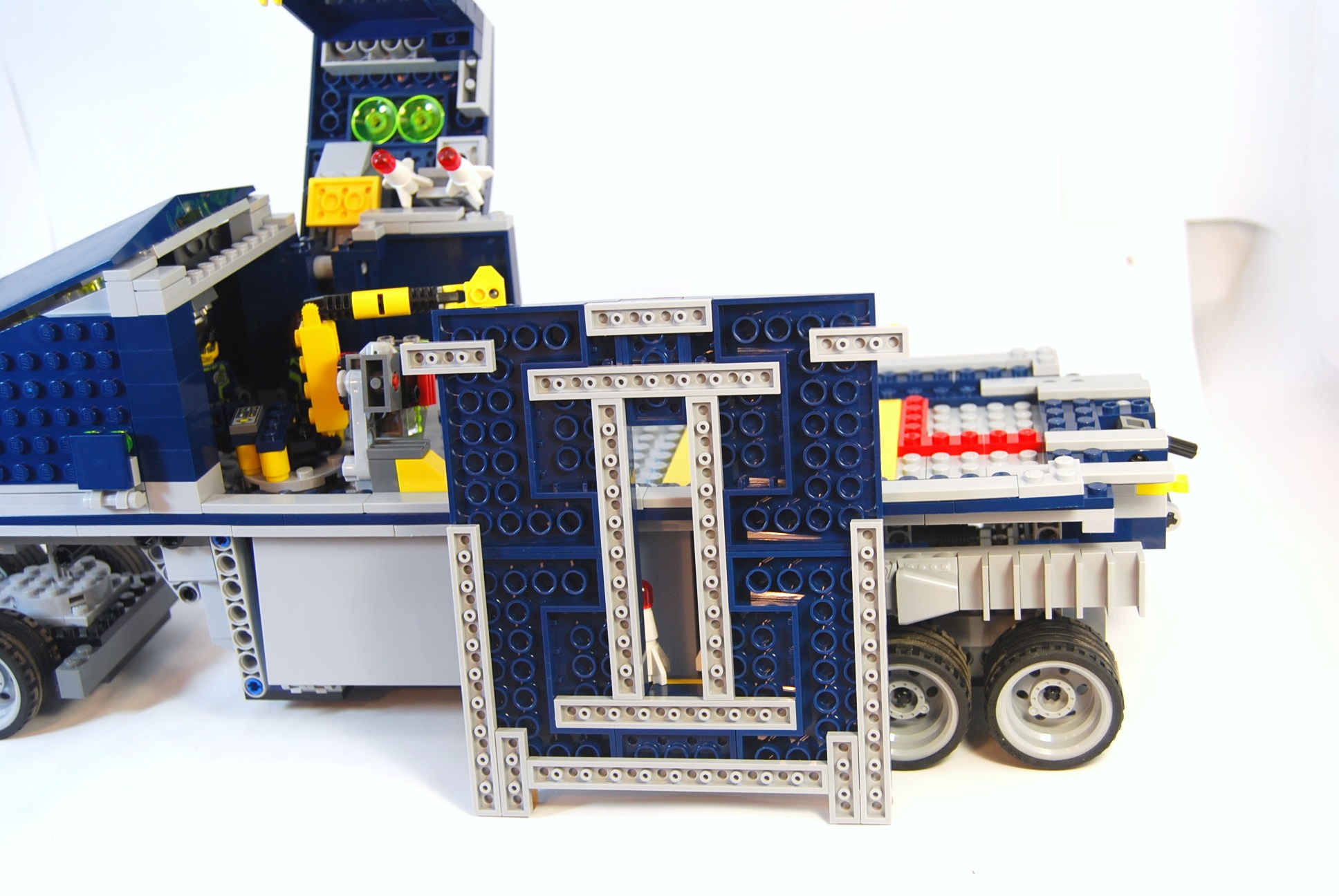 agent_truck_26.jpg