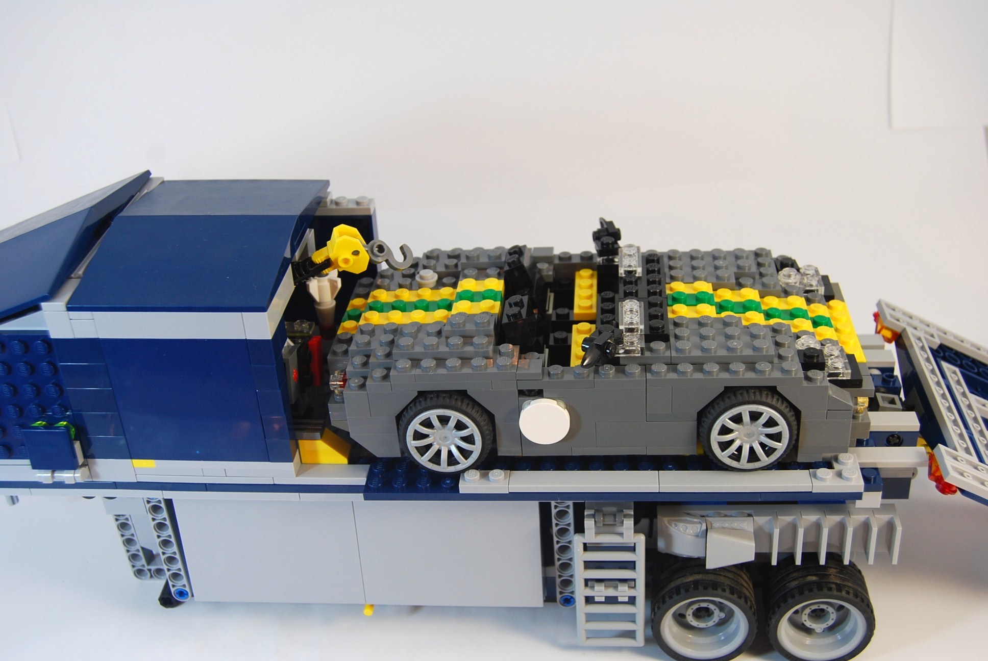 agent_truck_recovery_06.jpg
