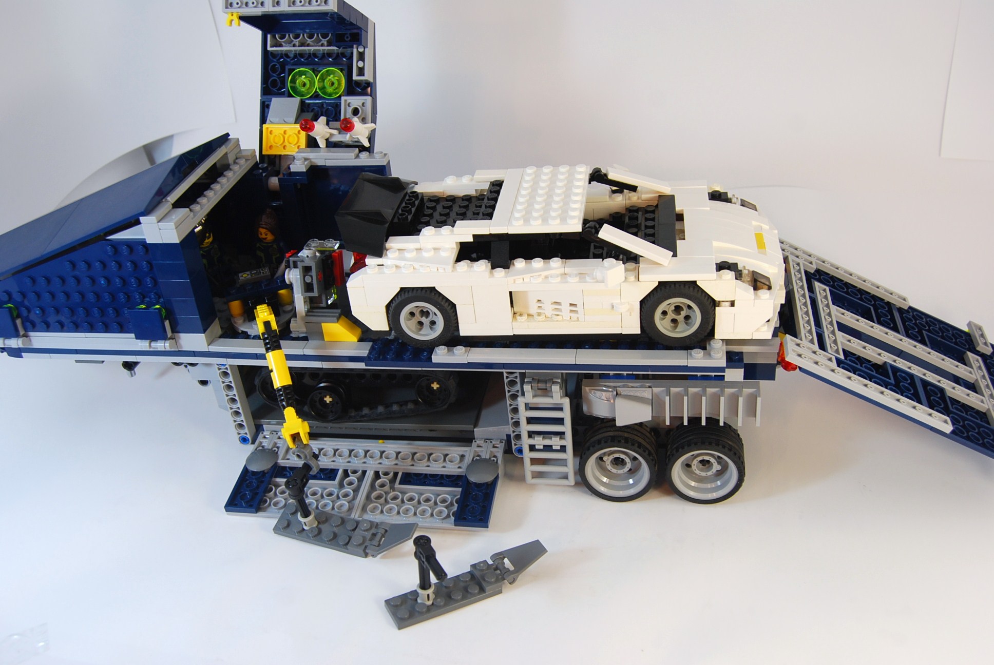 janus_lamborghini_snow_28.jpg