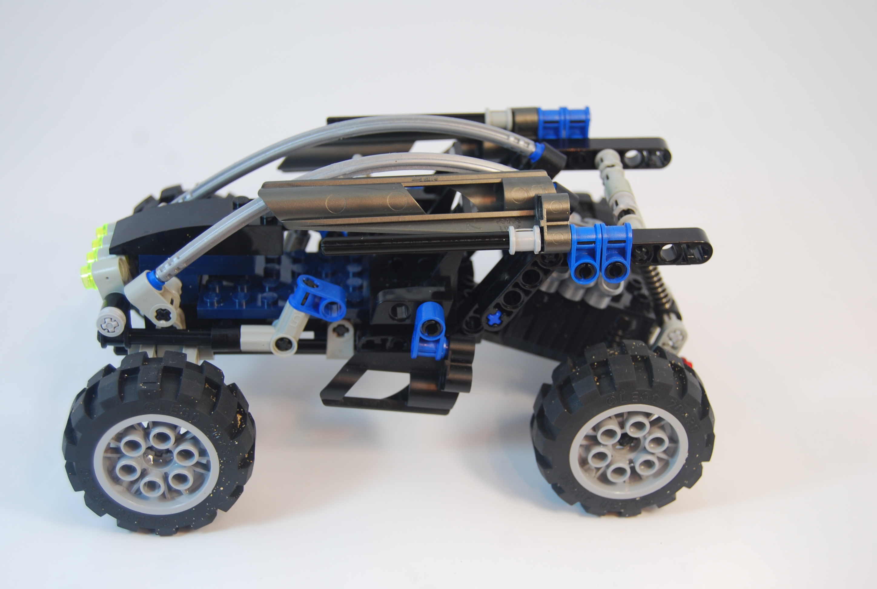 janus_desert_blaster_studio_03.jpg