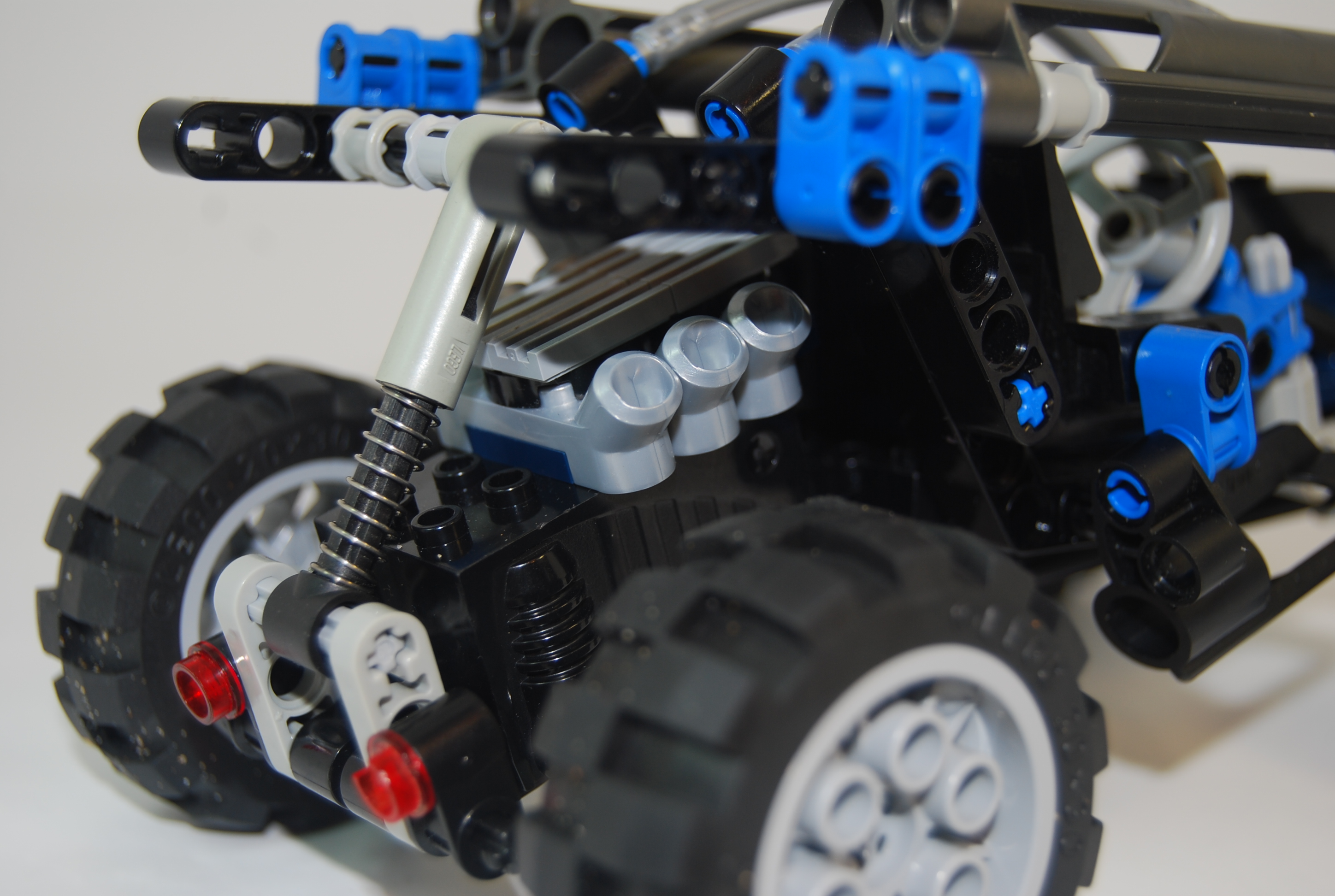 janus_desert_blaster_studio_18.jpg