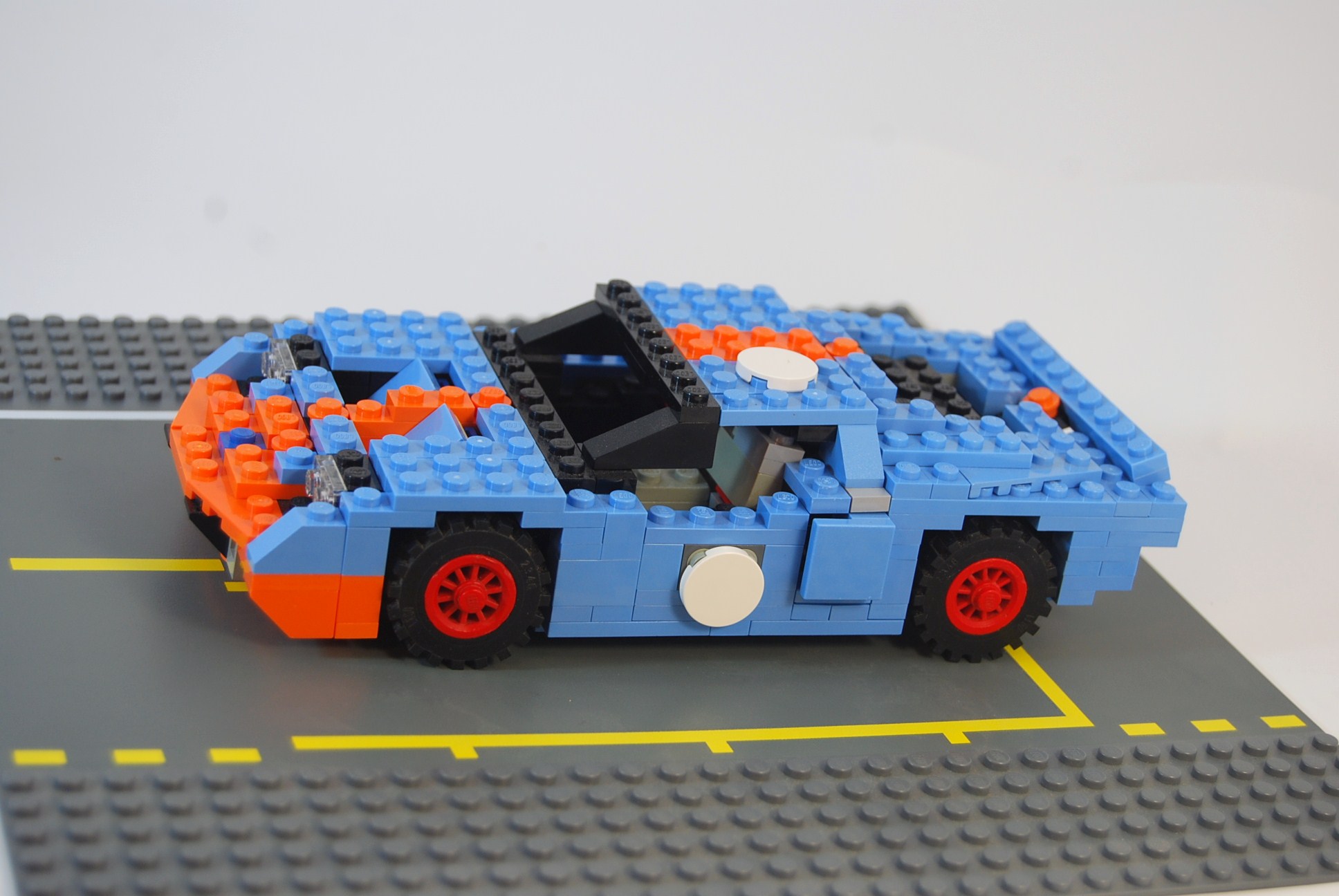 wc_conroy_ford_gt40_05.jpg