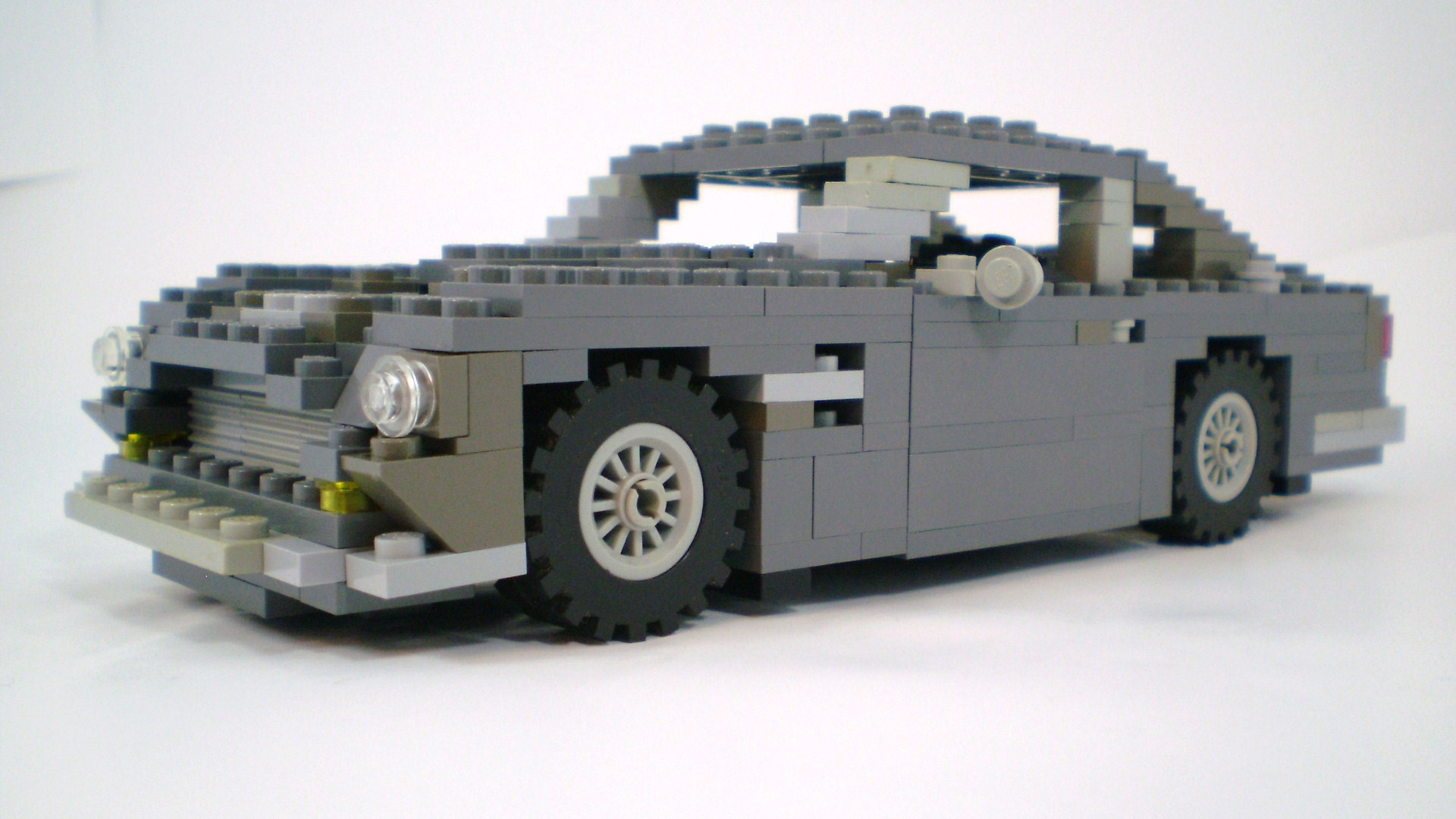 am_db5_01.jpg