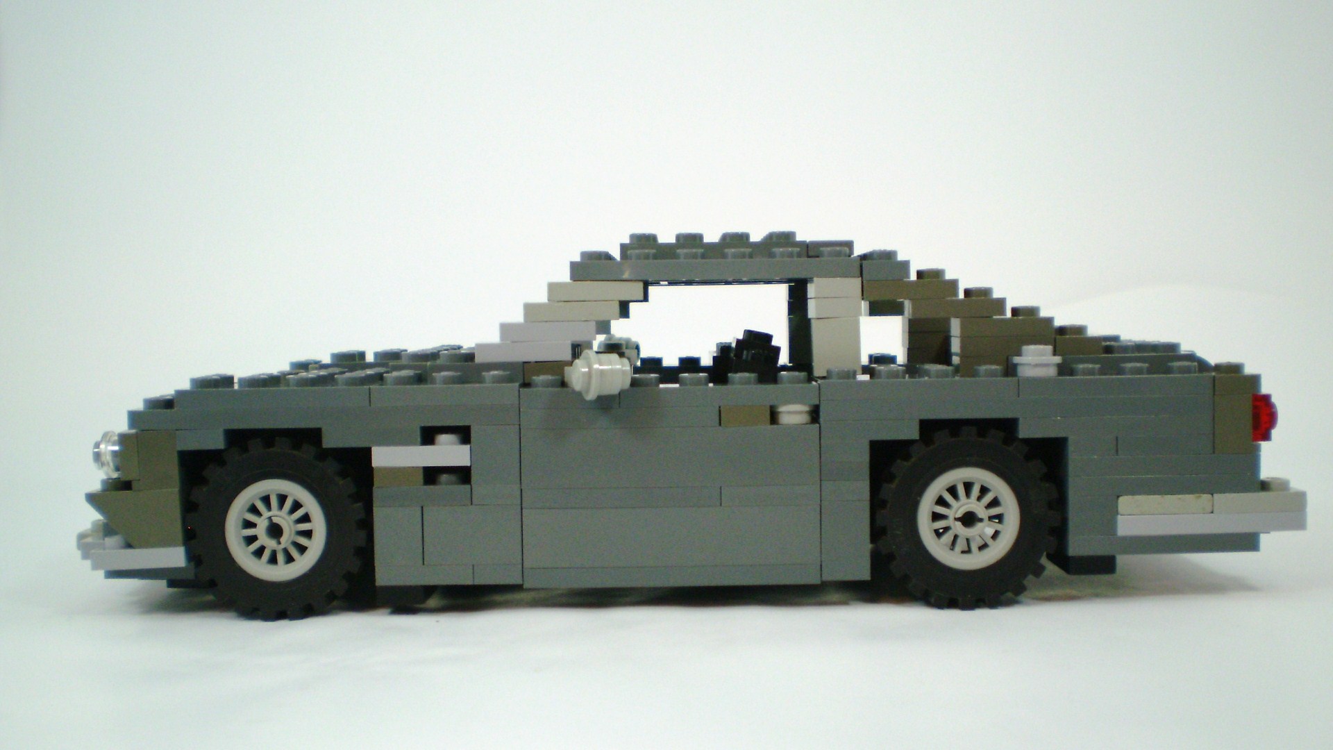 am_db5_05.jpg