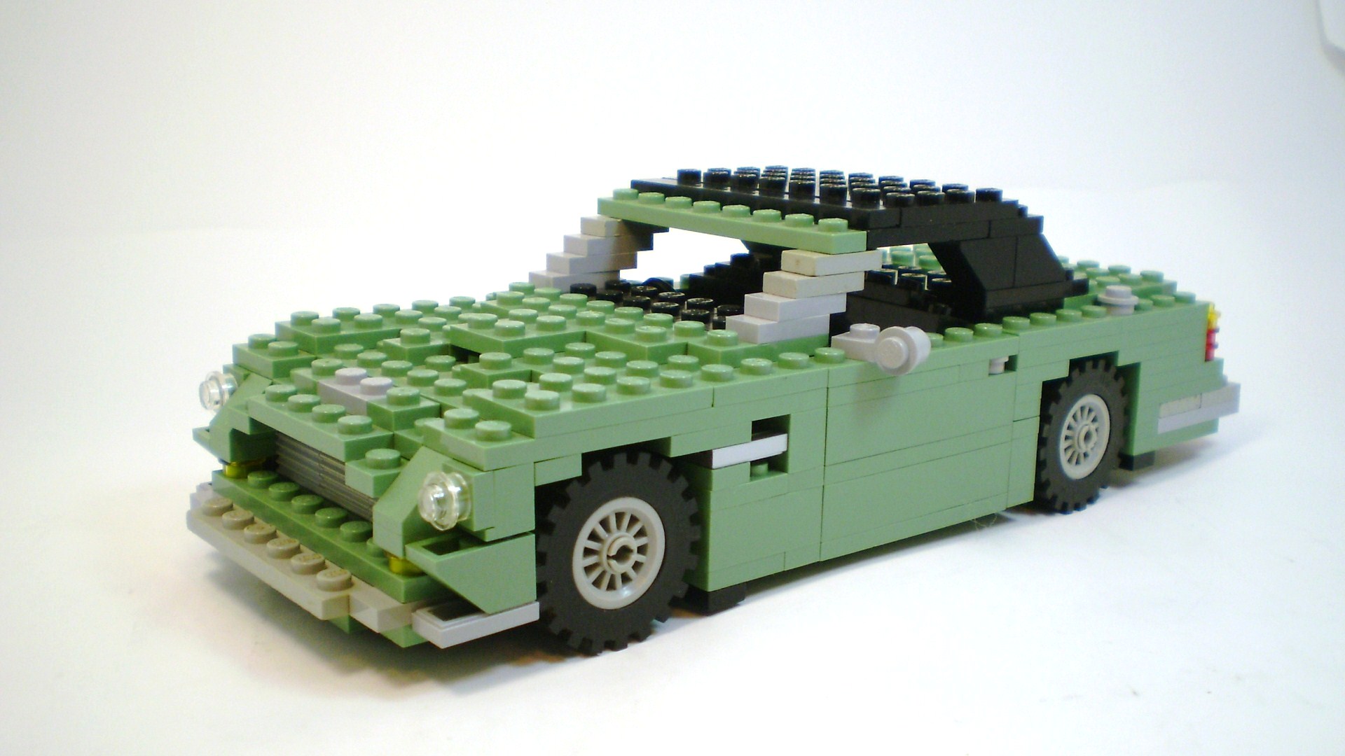 aston_martin_db5_volante_26.jpg
