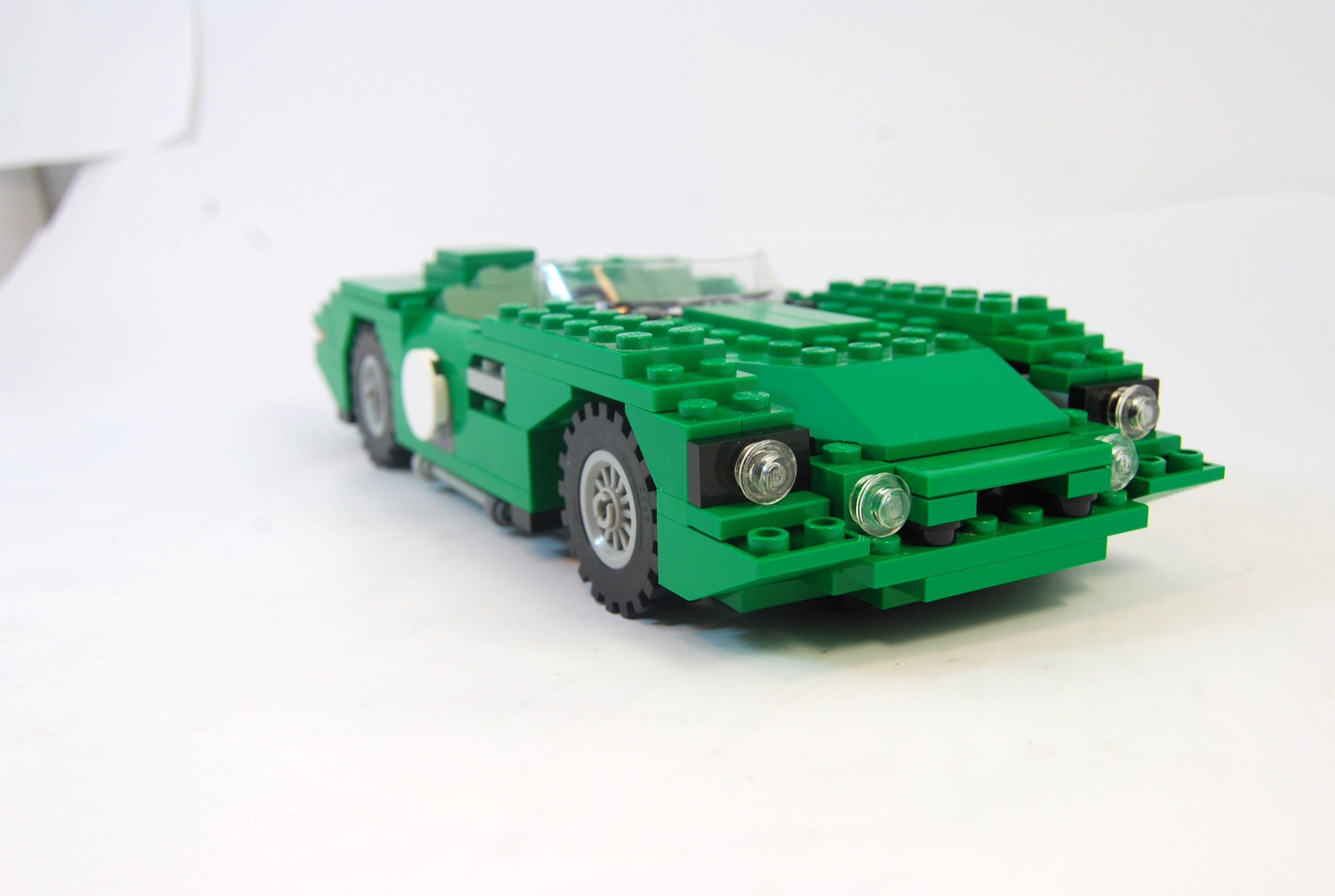 am_dbr1-300_06.jpg
