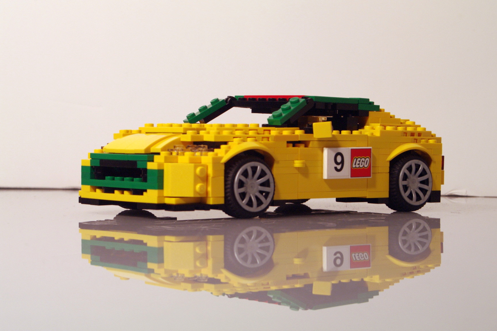 aston_martin_n24_racer_14.jpg