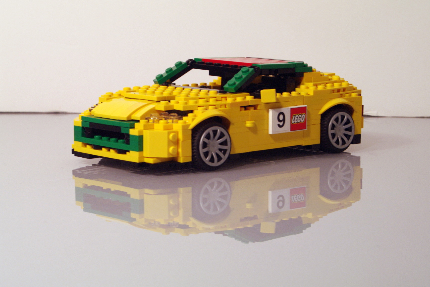 aston_martin_n24_racer_15.jpg