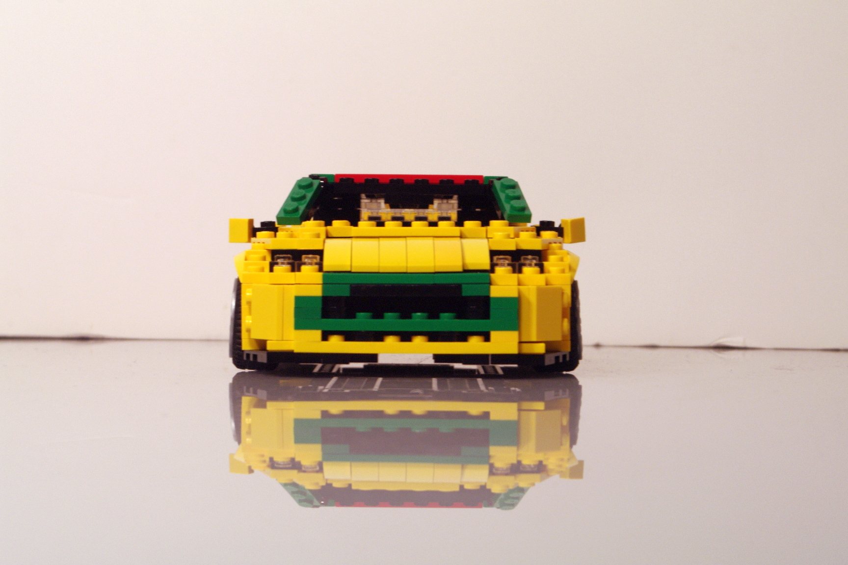 aston_martin_n24_racer_18.jpg