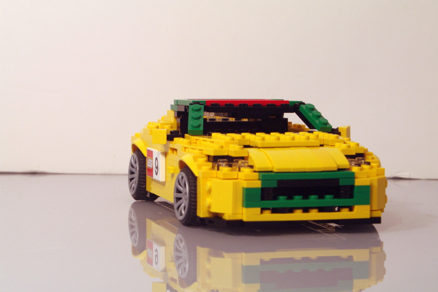 aston_martin_n24_racer_21.jpg