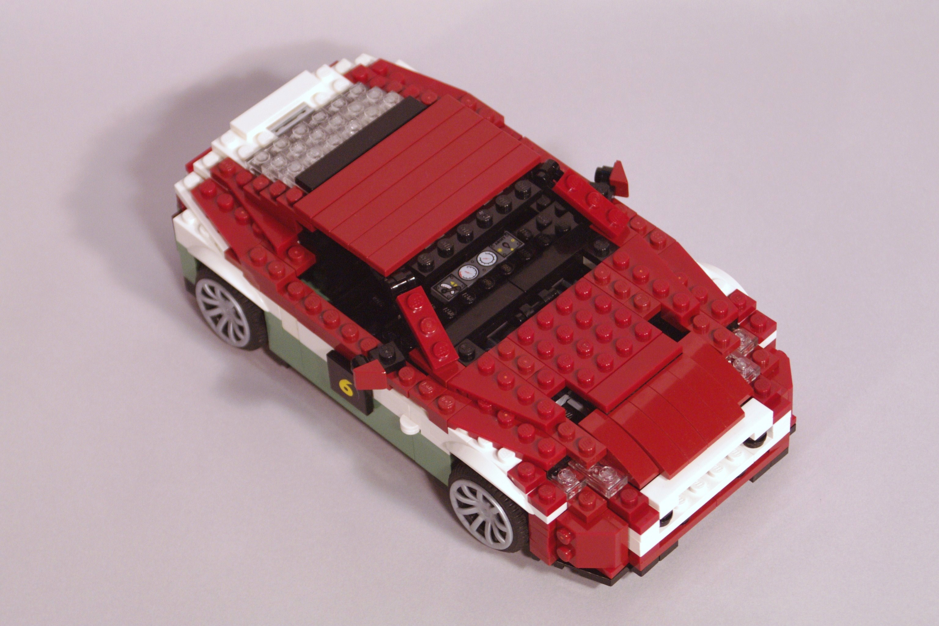 aston_martin_v8_vantage_n24_18.jpg