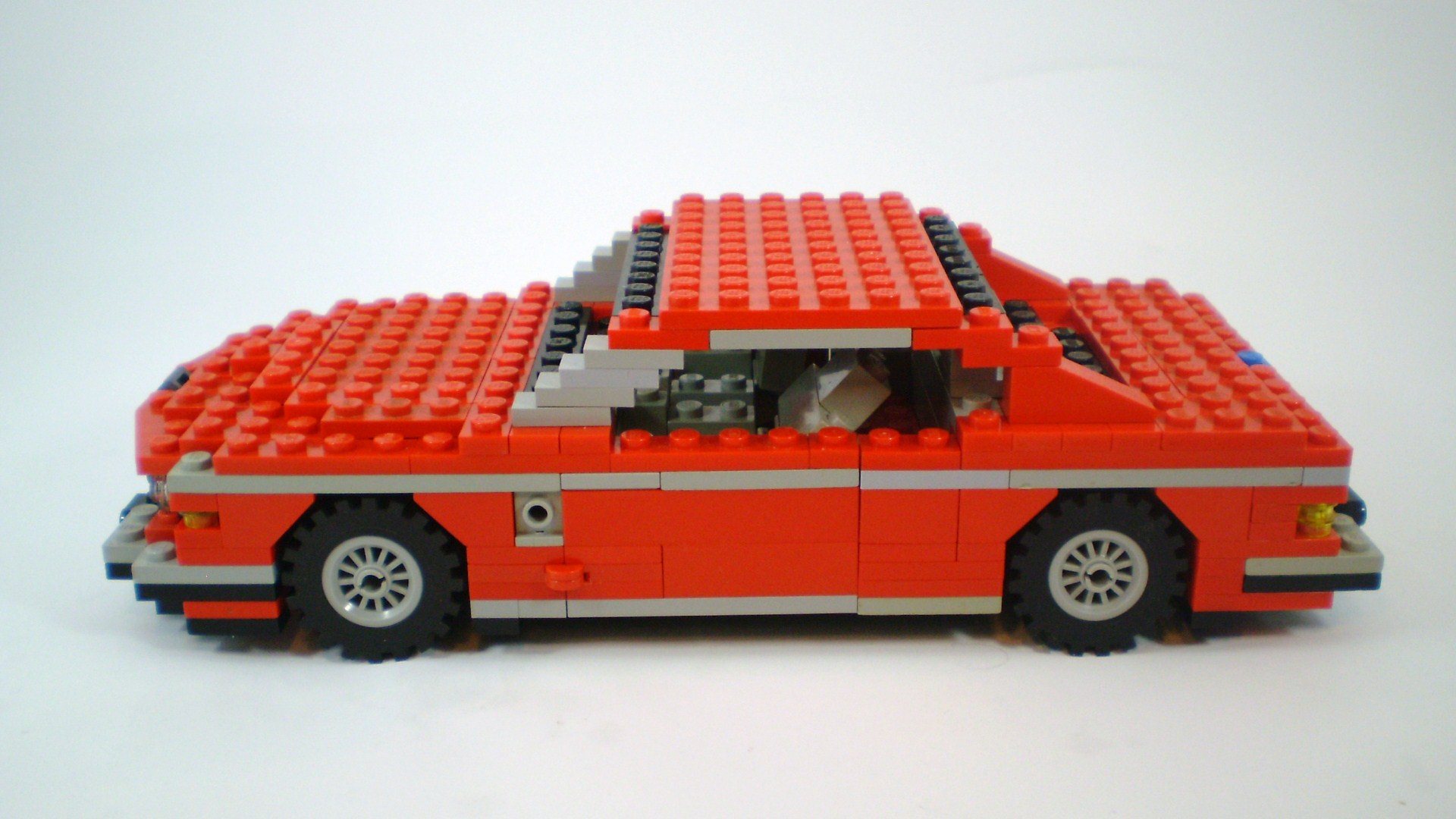 bmw_cs_20.jpg
