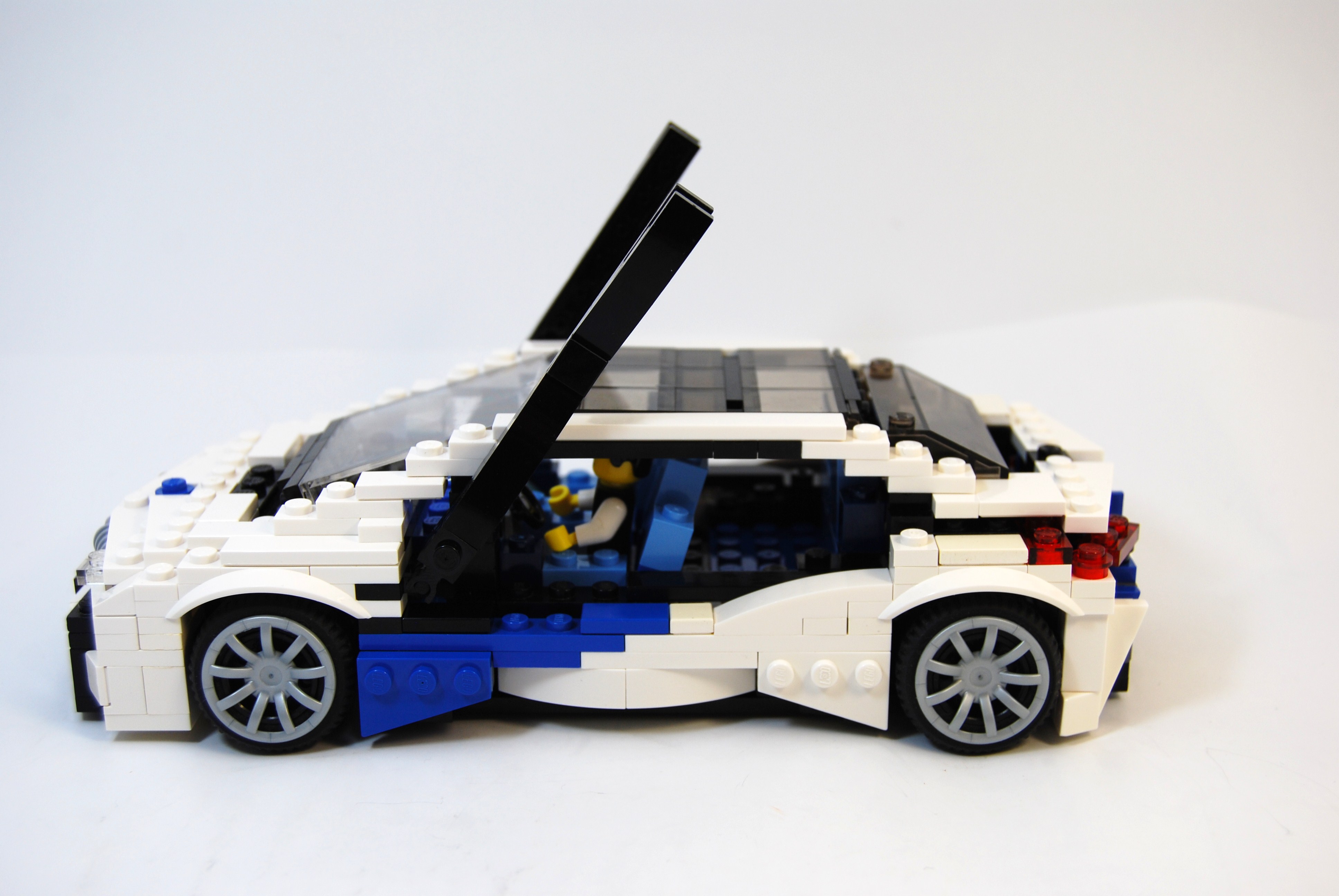 bmw_efficient_dynamics_concept_08.jpg