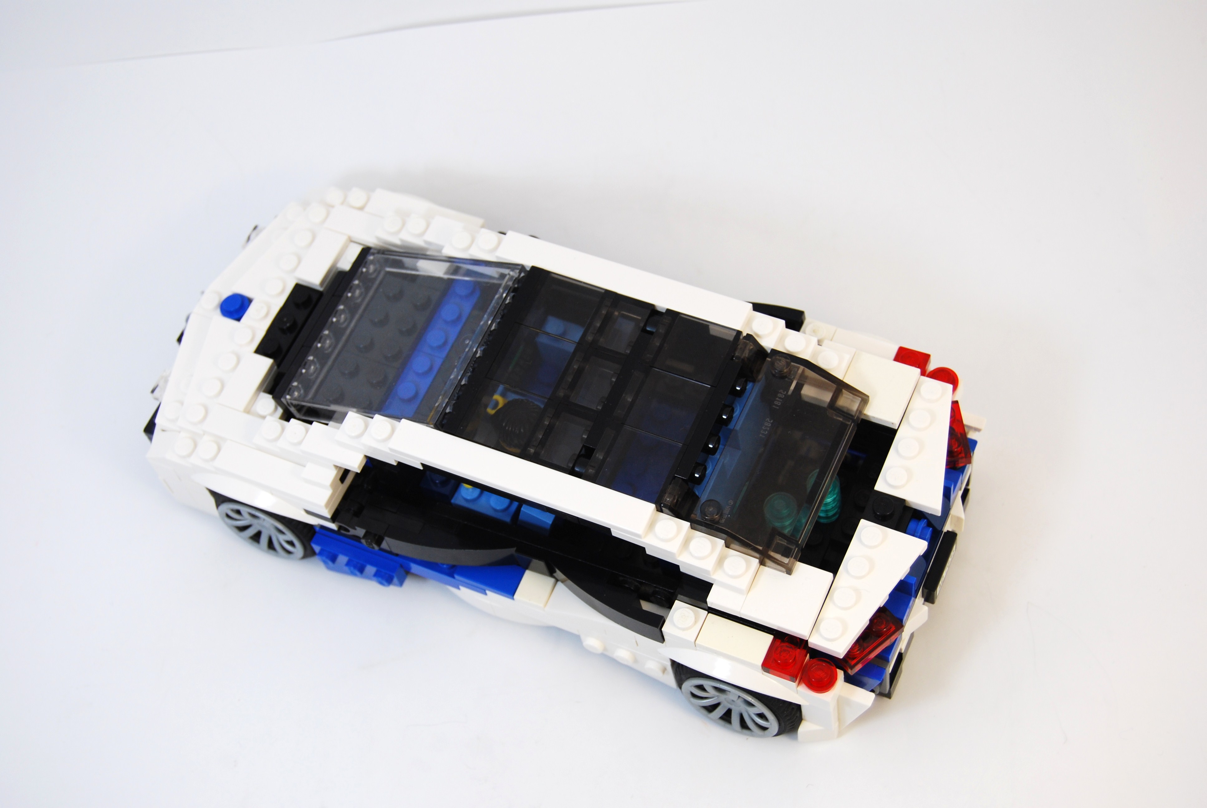 bmw_efficient_dynamics_concept_13.jpg