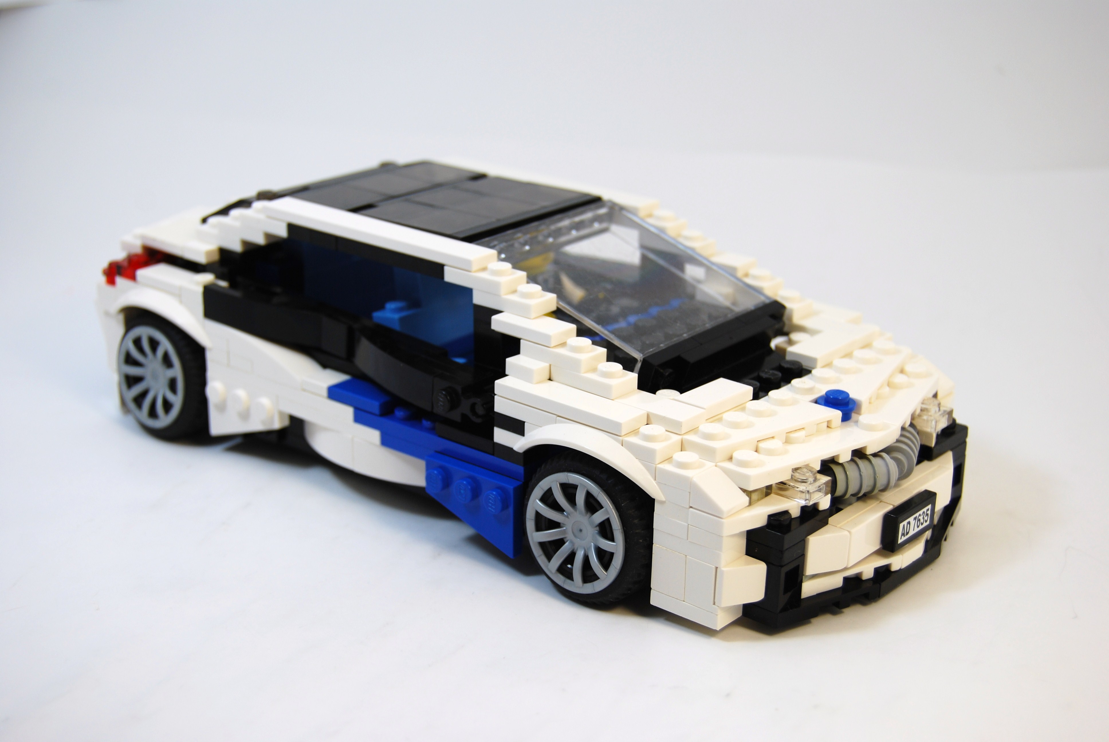 bmw_efficient_dynamics_concept_36.jpg