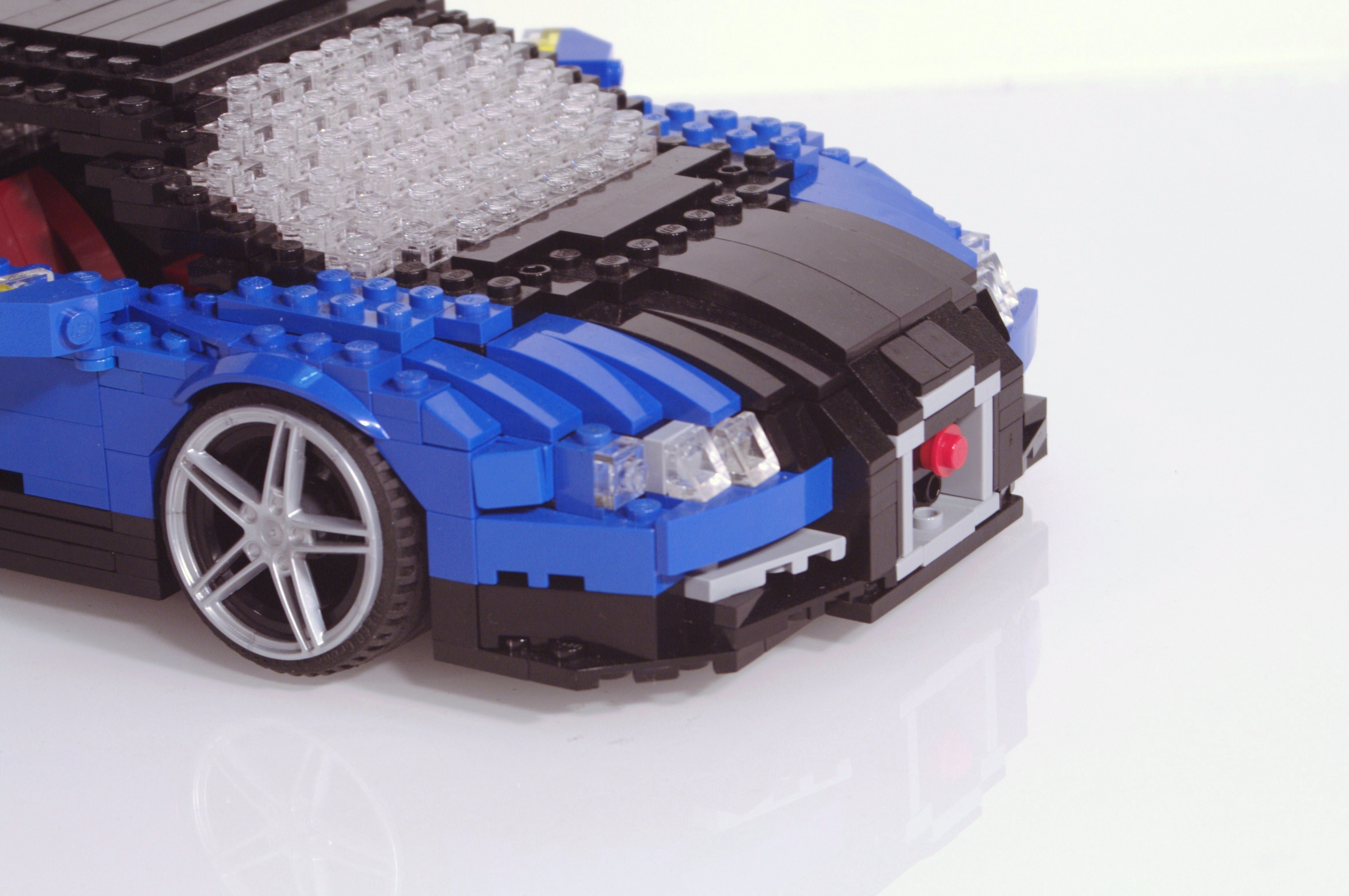 bugatti_veyron_large_37.jpg