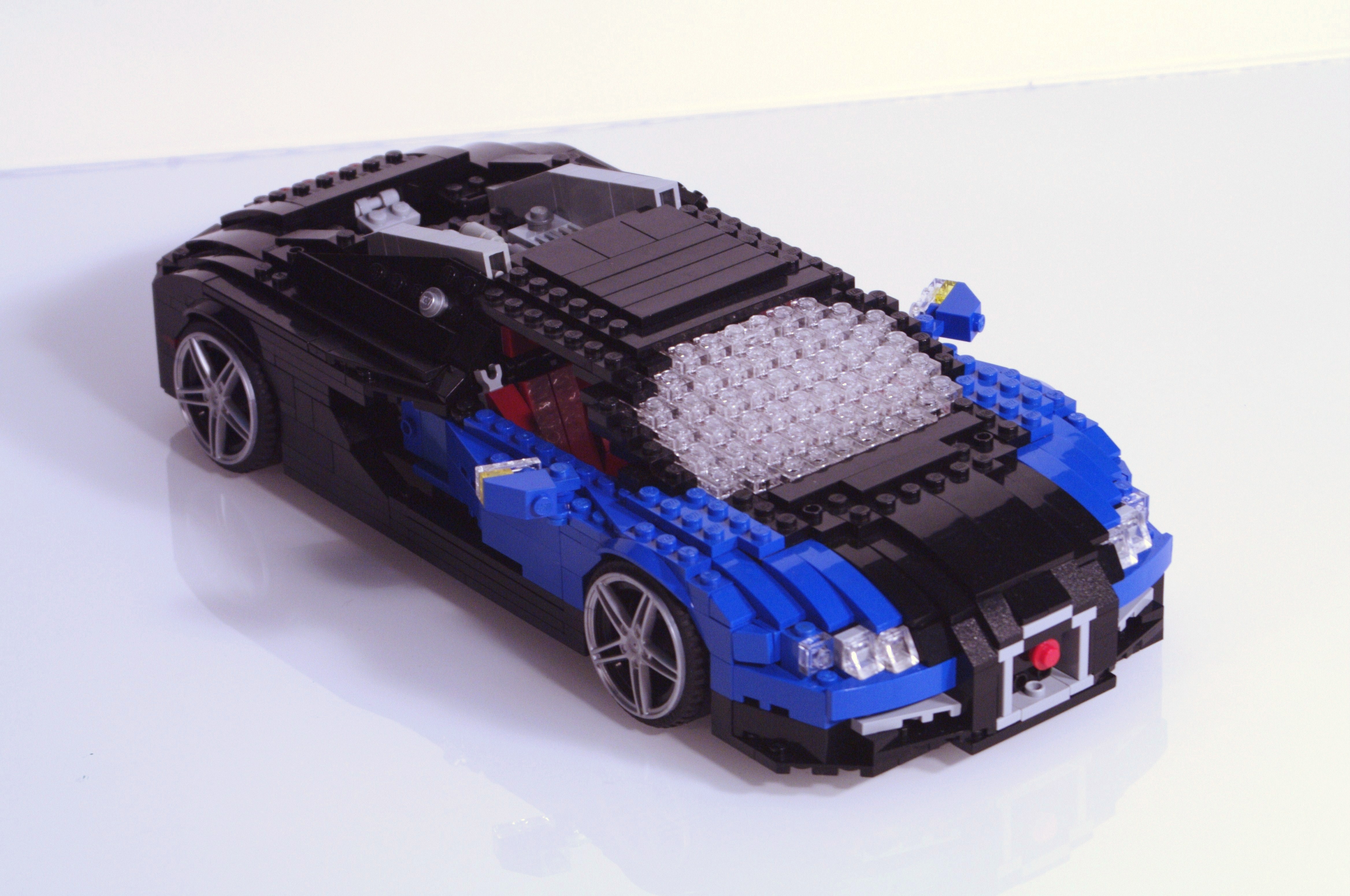 bugatti_veyron_large_38.jpg