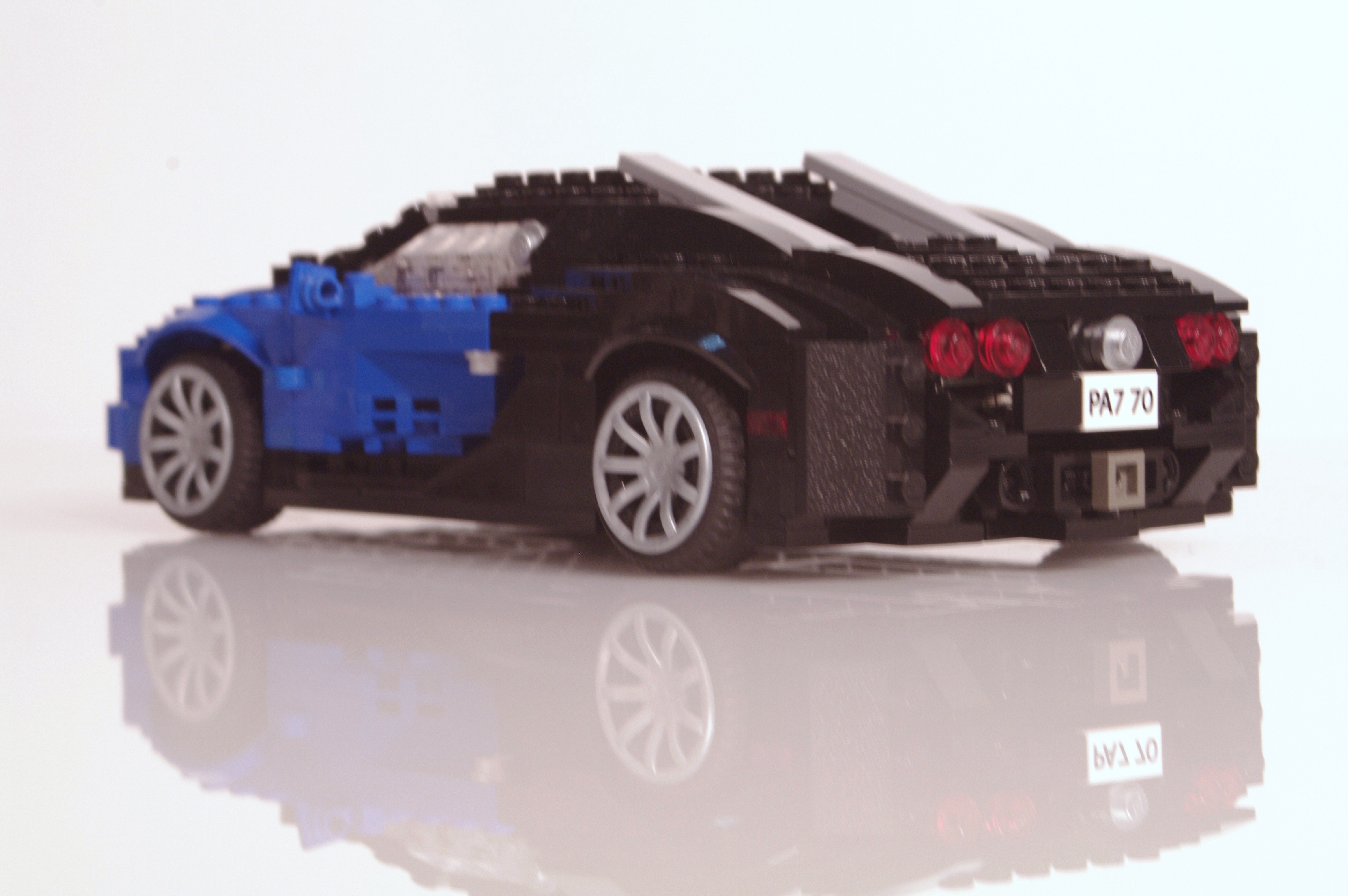 bugatti_veyron_60.jpg