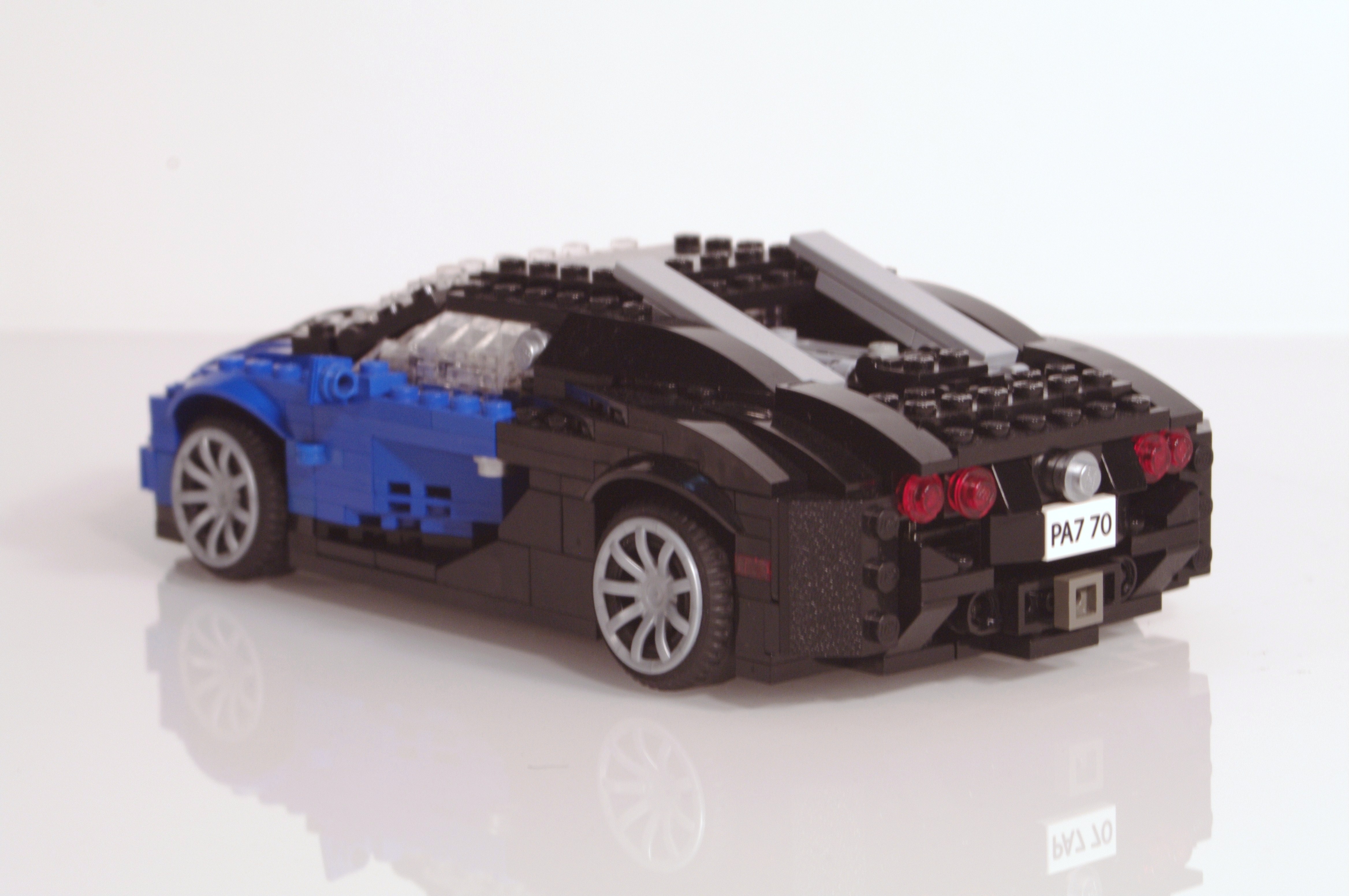 bugatti_veyron_61.jpg