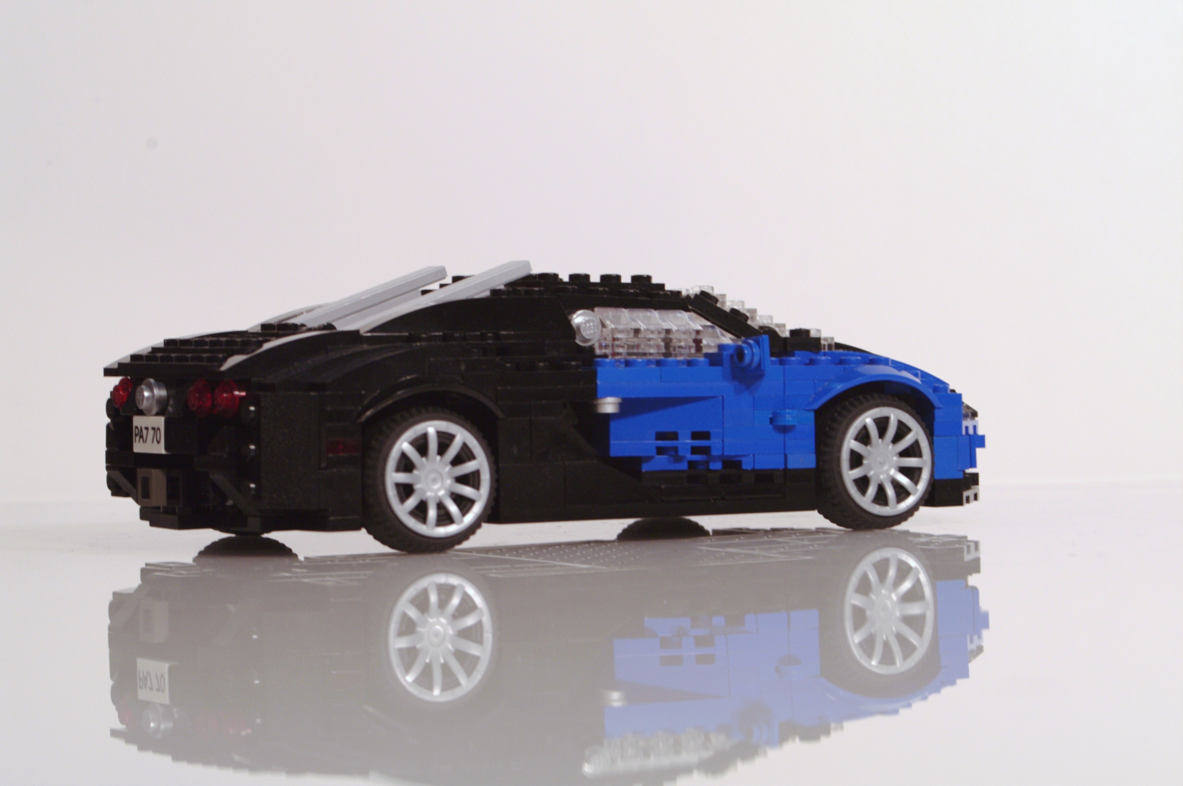 bugatti_veyron_71.jpg