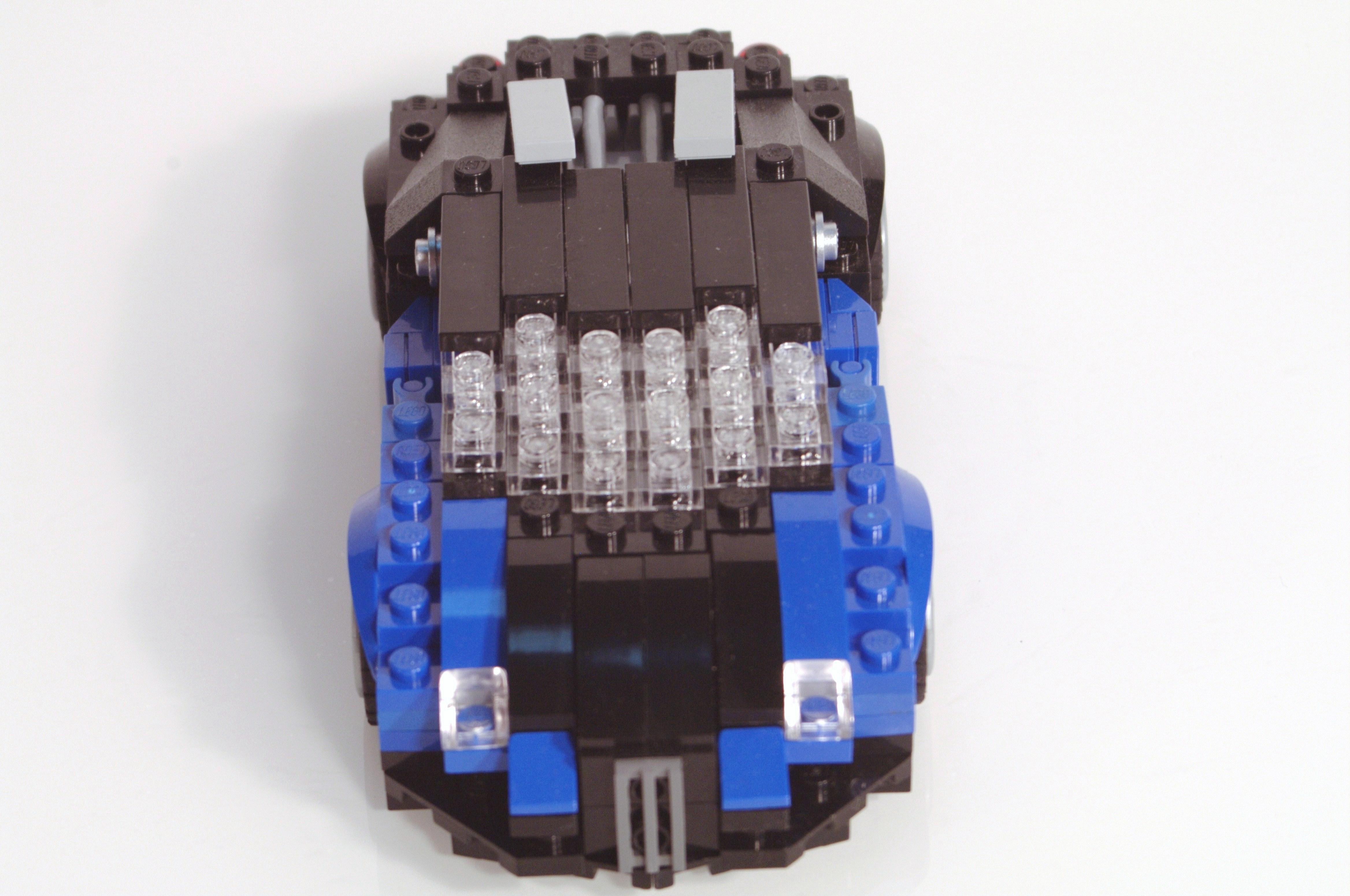bugatti_veyron_1to28_10.jpg
