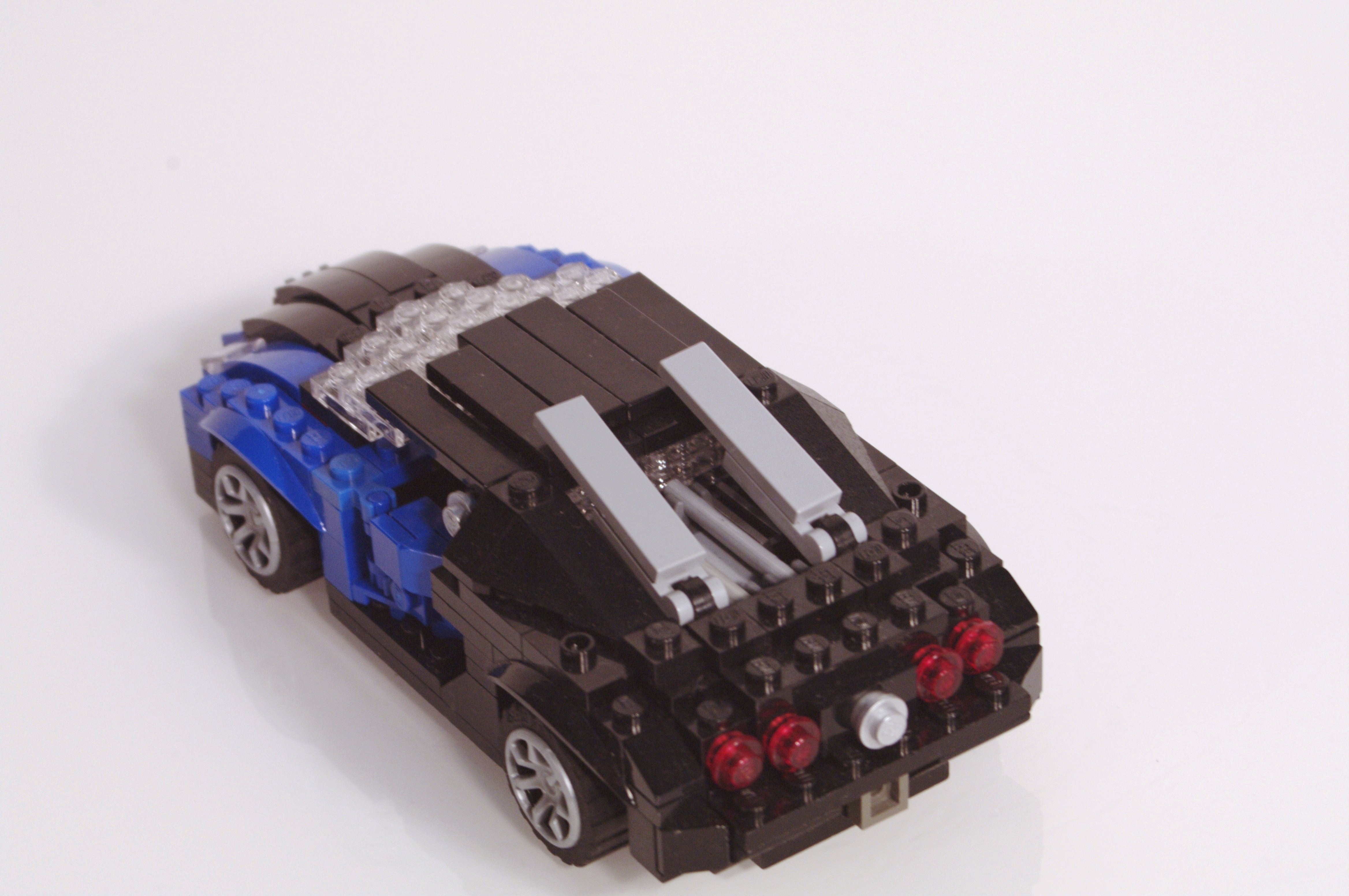 bugatti_veyron_1to28_21.jpg