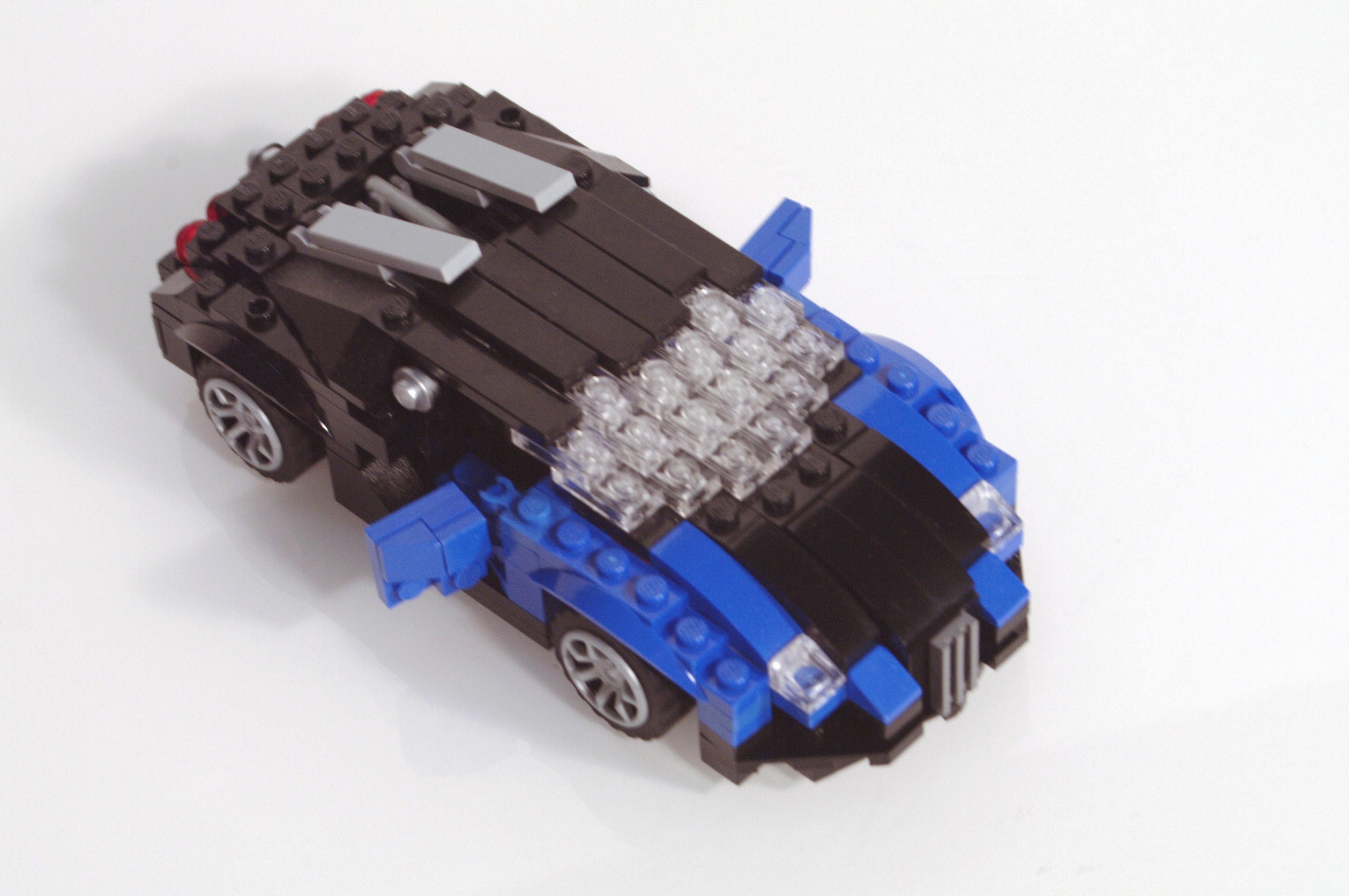 bugatti_veyron_1to28_34.jpg