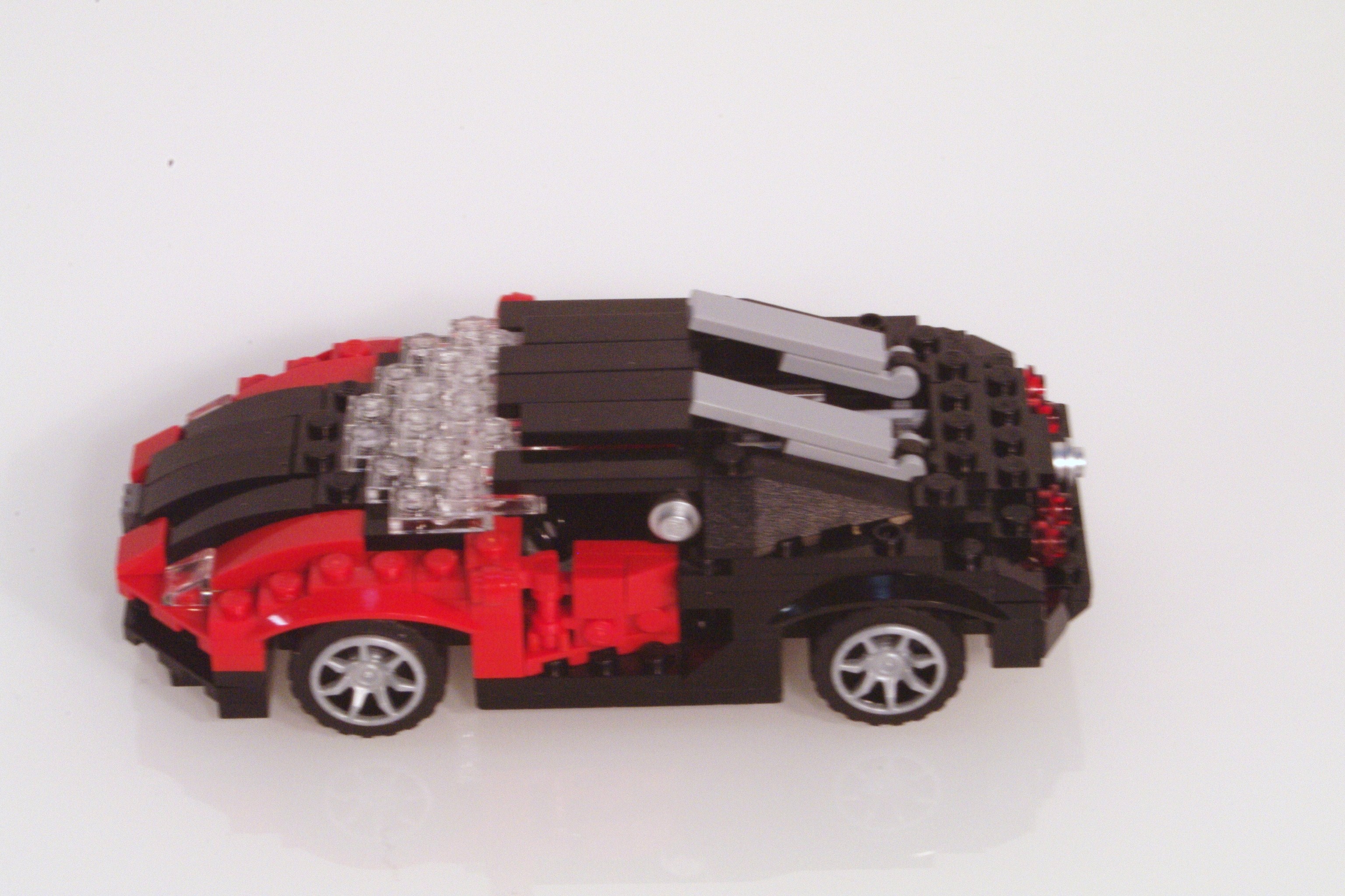 bugatti_veyron_1to28_38.jpg