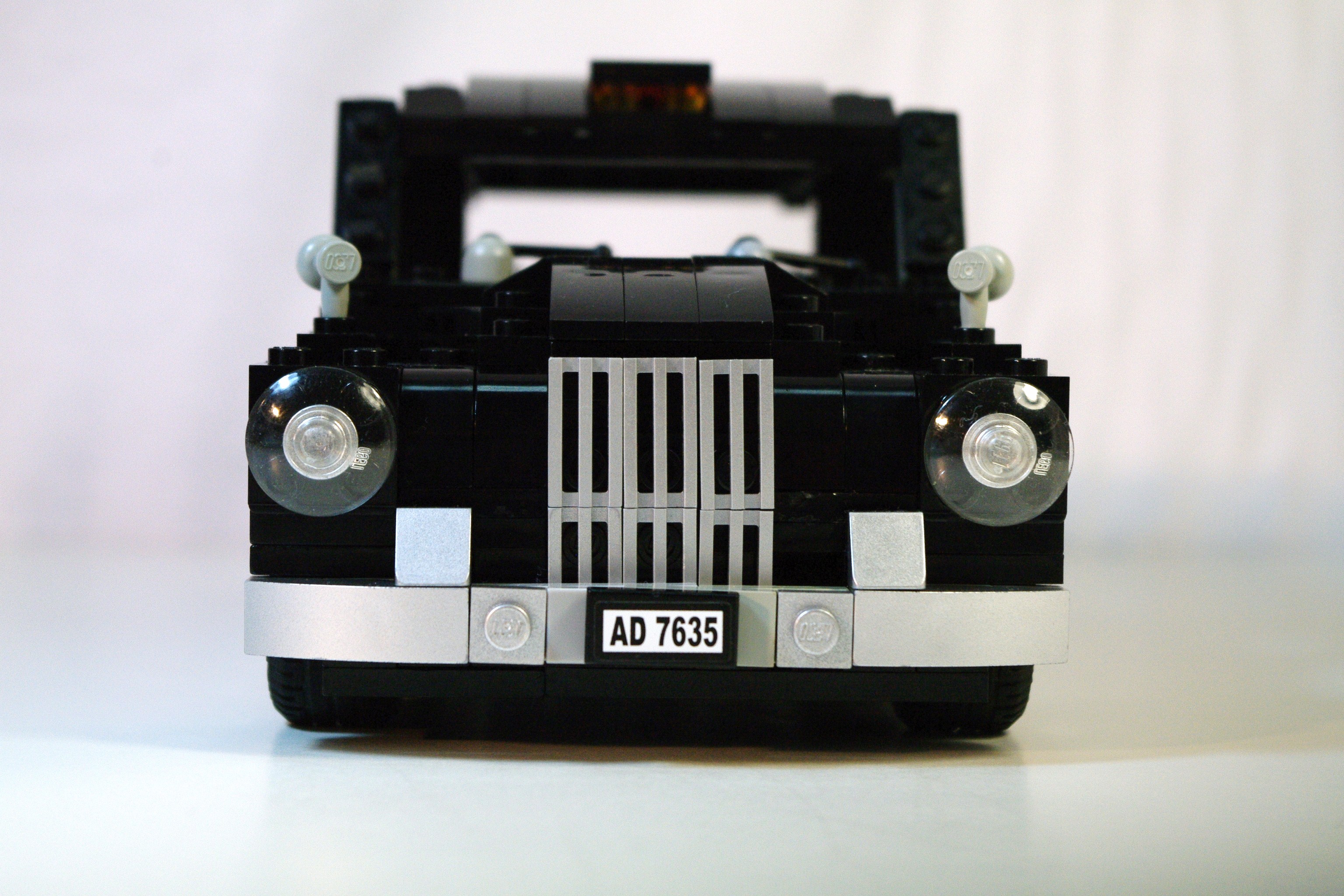austin_fx4_black_cab_09.jpg