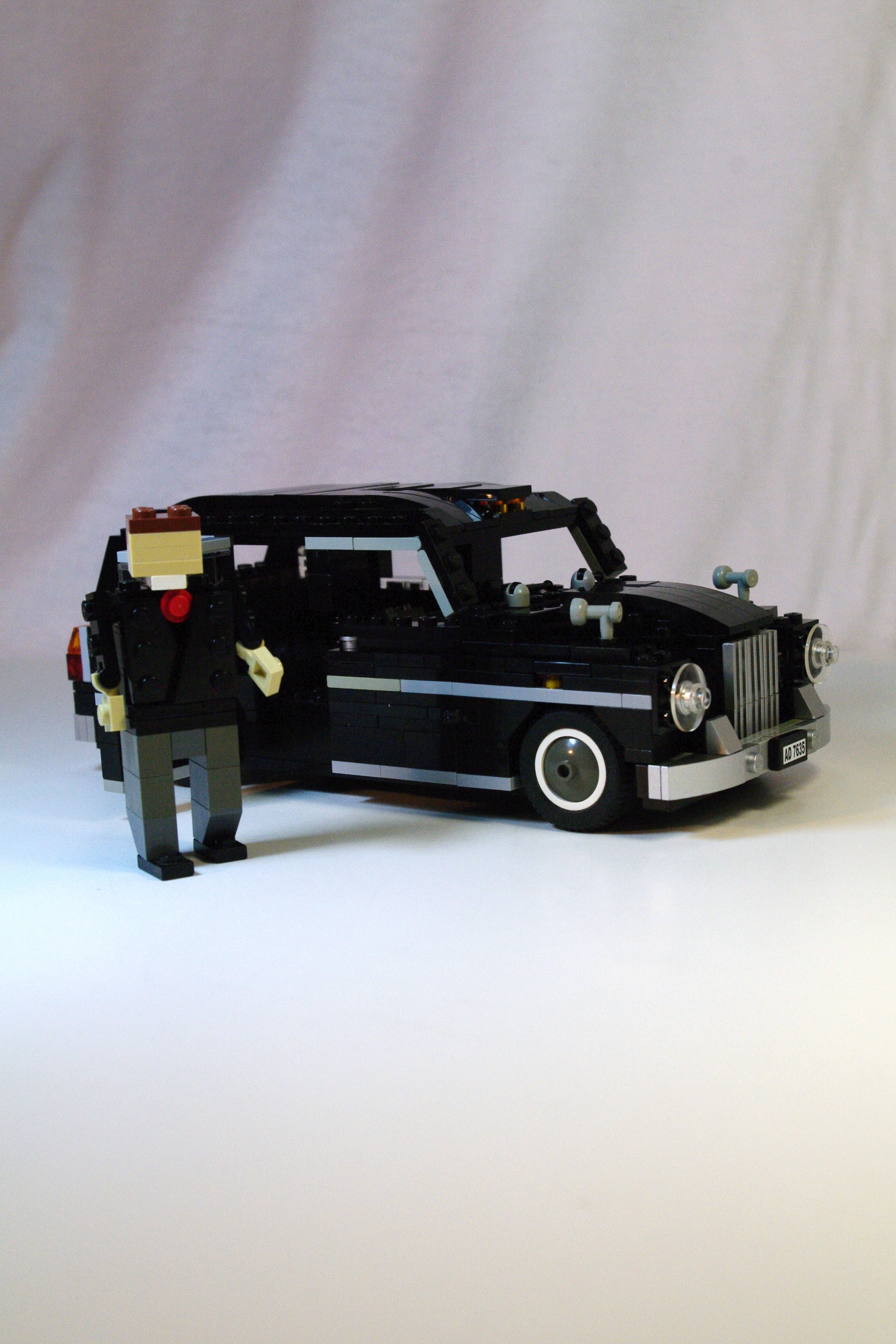 austin_fx4_black_cab_27.jpg