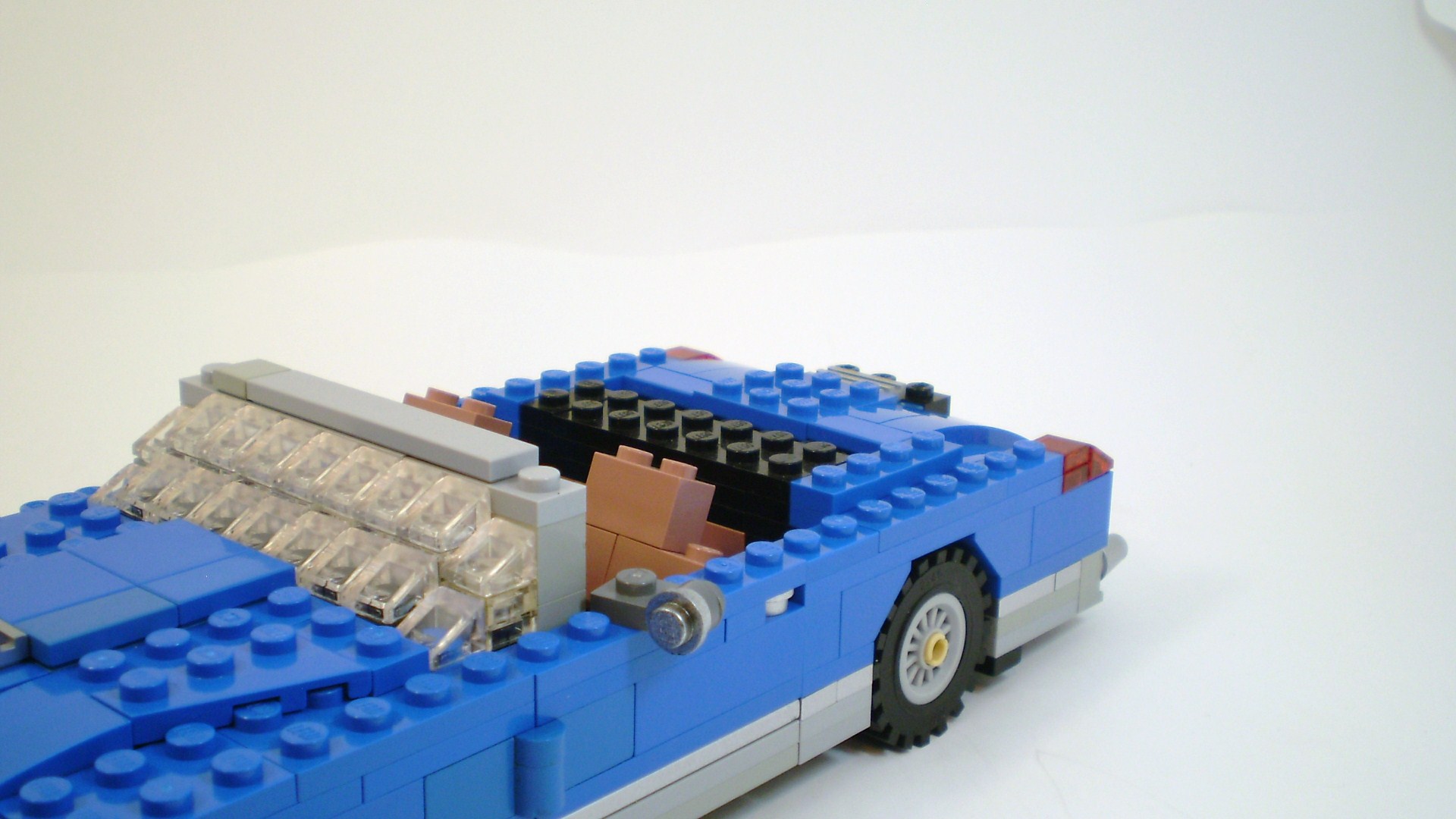 fv_2b_convertible_45.jpg