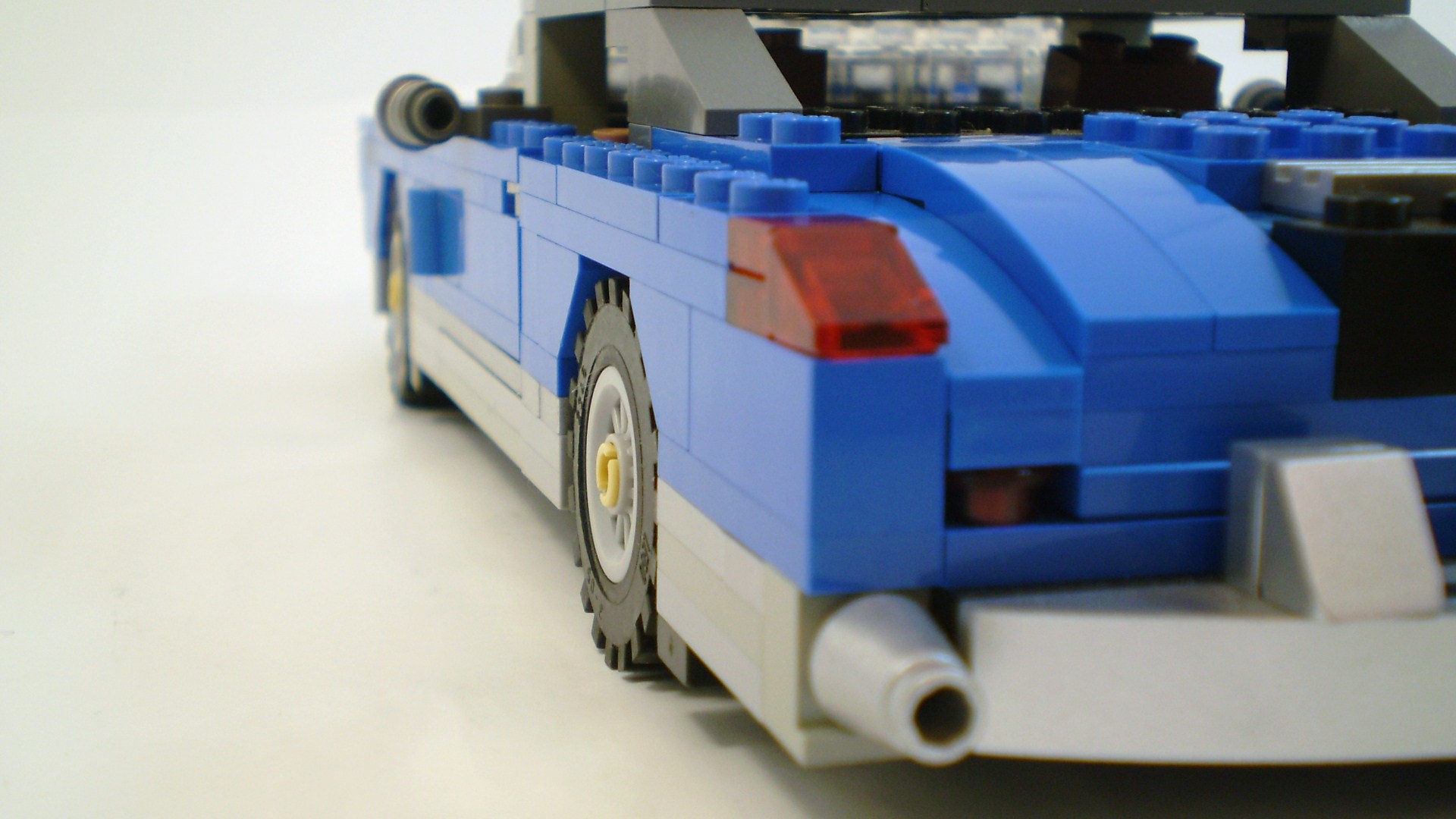 fv_2b_convertible_32.jpg