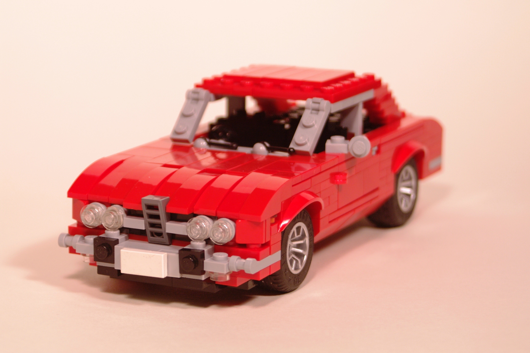 alfa_romeo_105_gtv_2000_02.jpg
