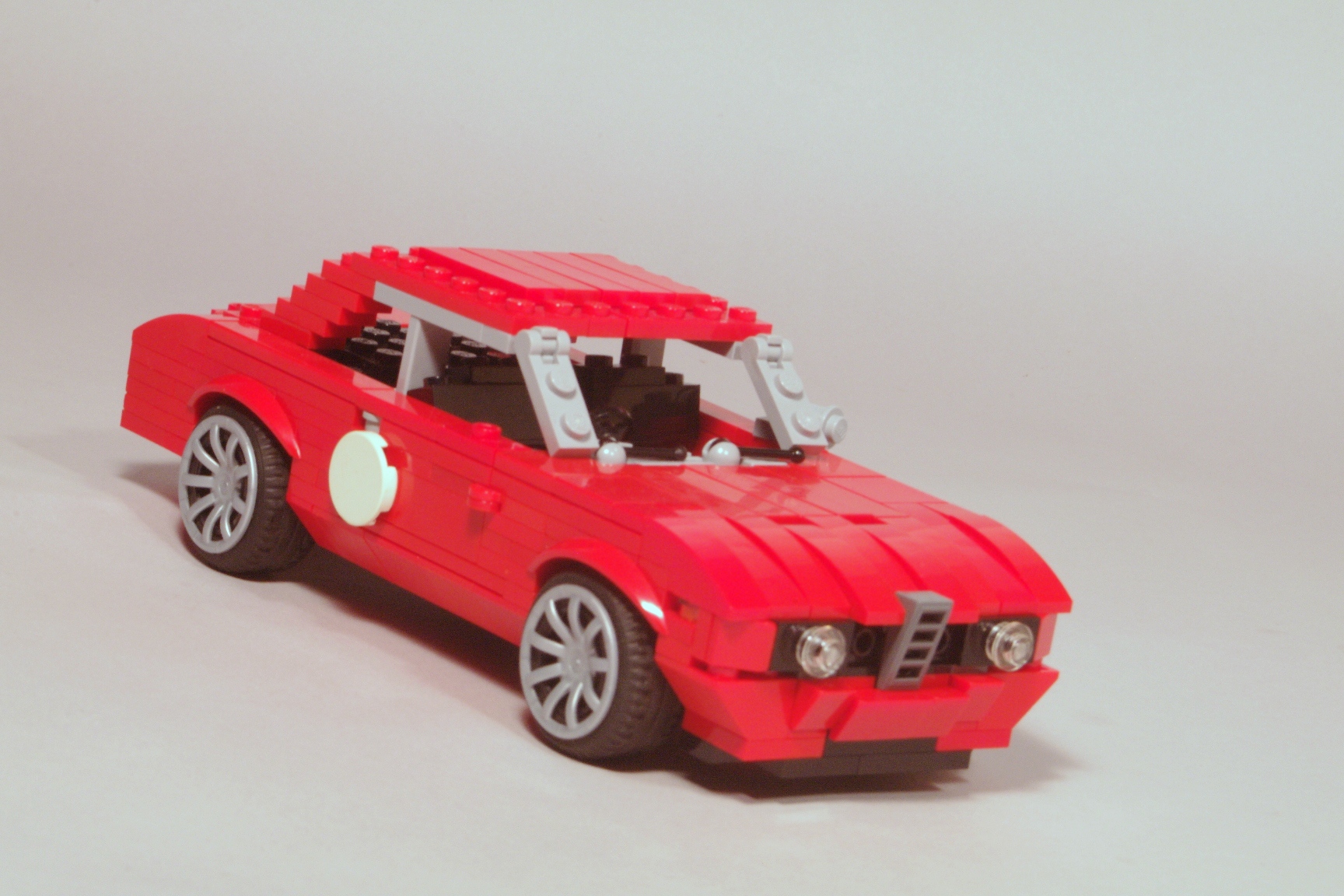 alfa_romeo_105_giulia_sprint_gta_10.jpg