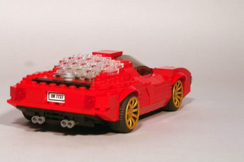 alfa_romeo_33_stradale_07.jpg