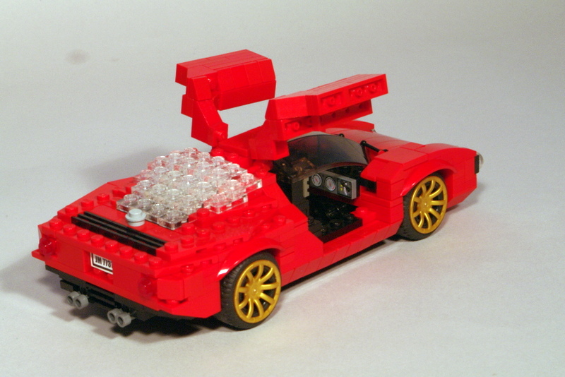 alfa_romeo_33_stradale_26.jpg