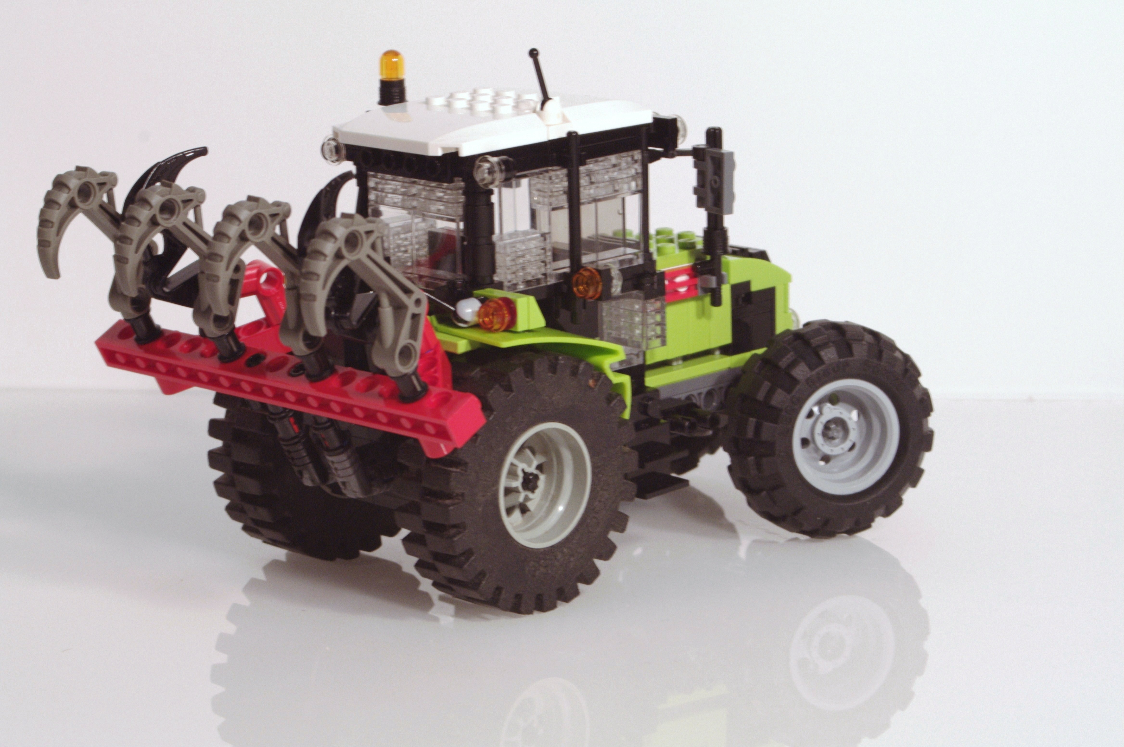 claas_axos_brick_10.jpg