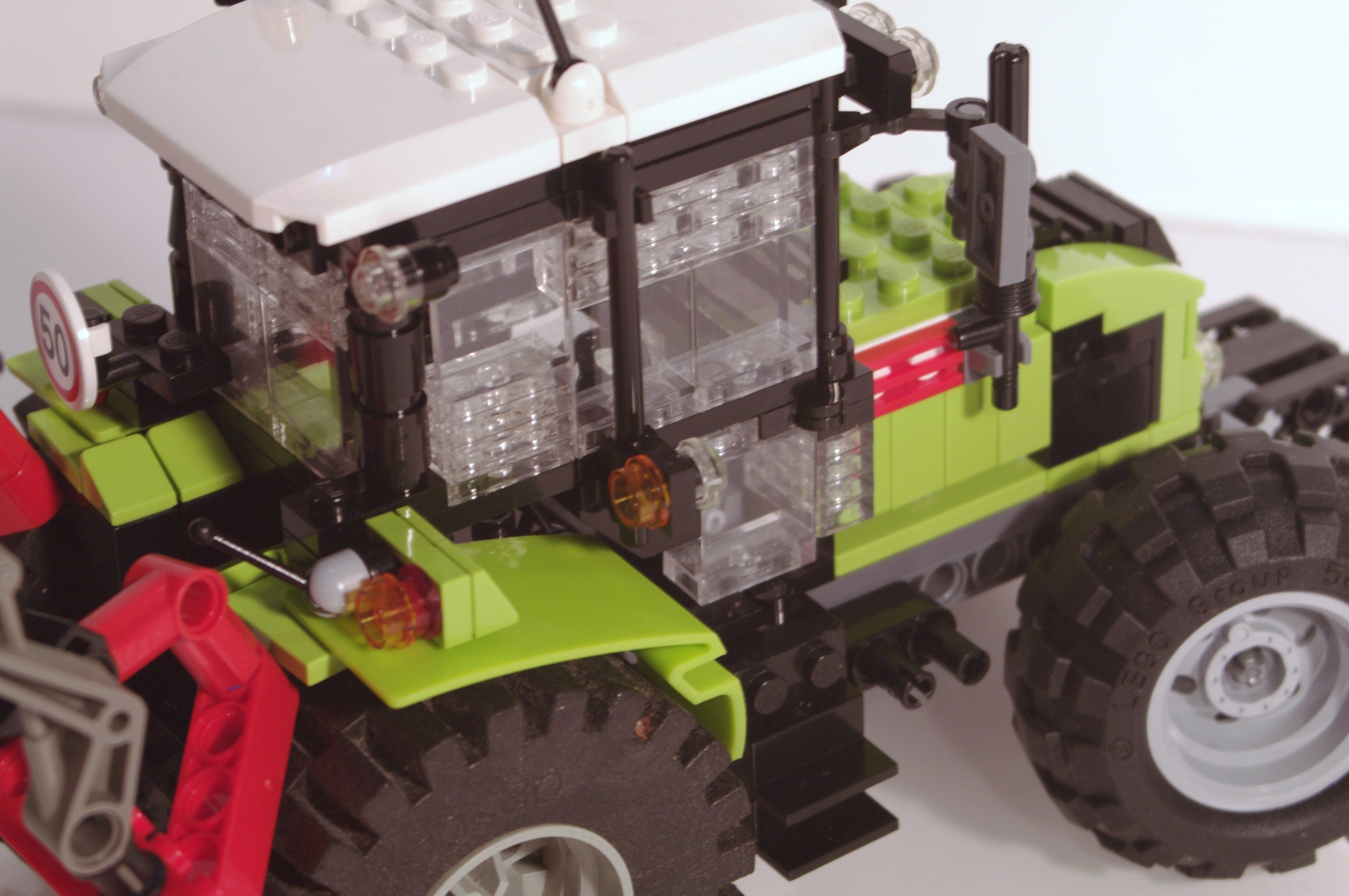 claas_axos_brick_33.jpg