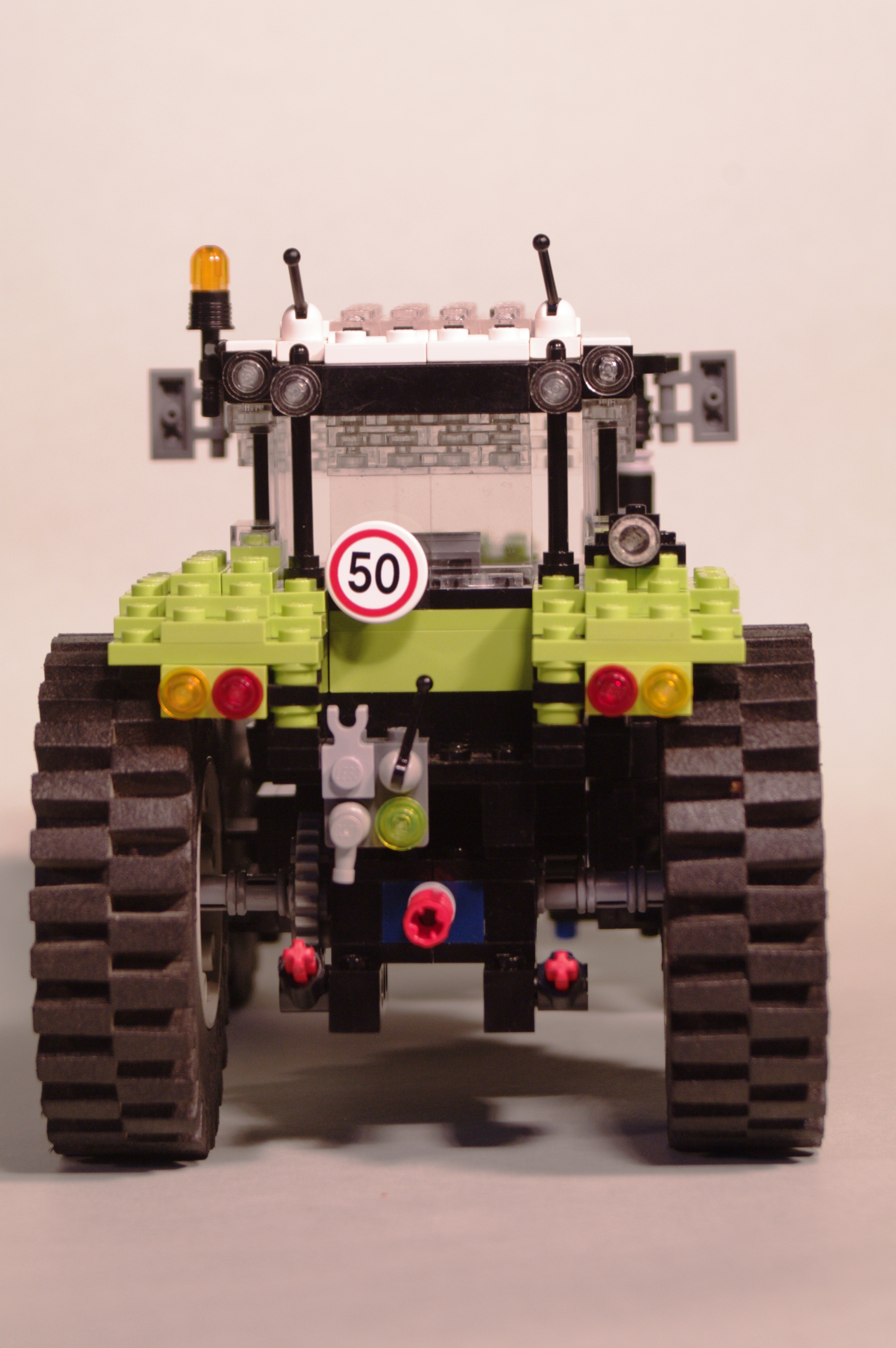 claas_arion_600_brick_29.jpg