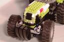 claas_arion_600_brick_07.jpg
