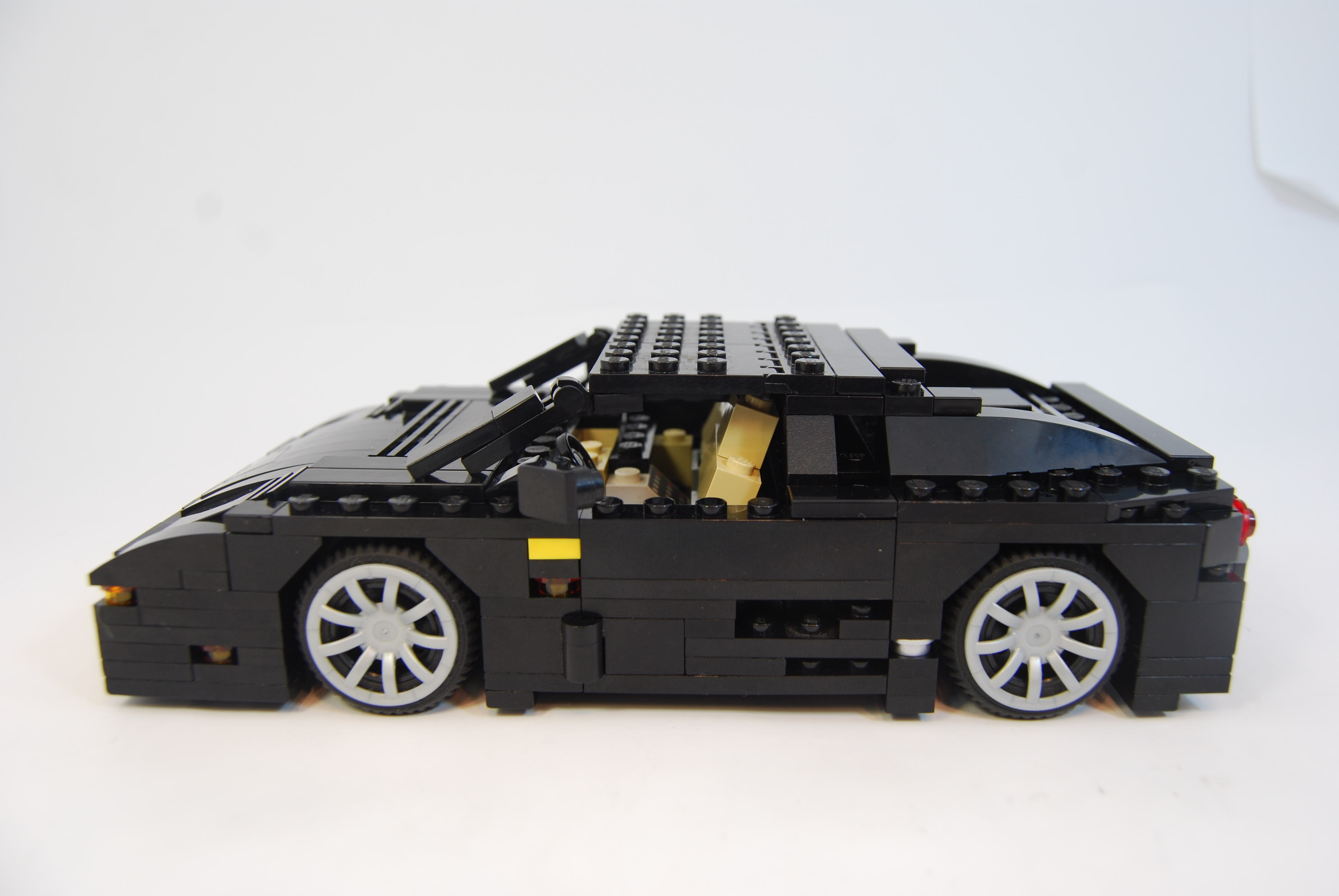 ferrari_f355_berlinetta_02.jpg