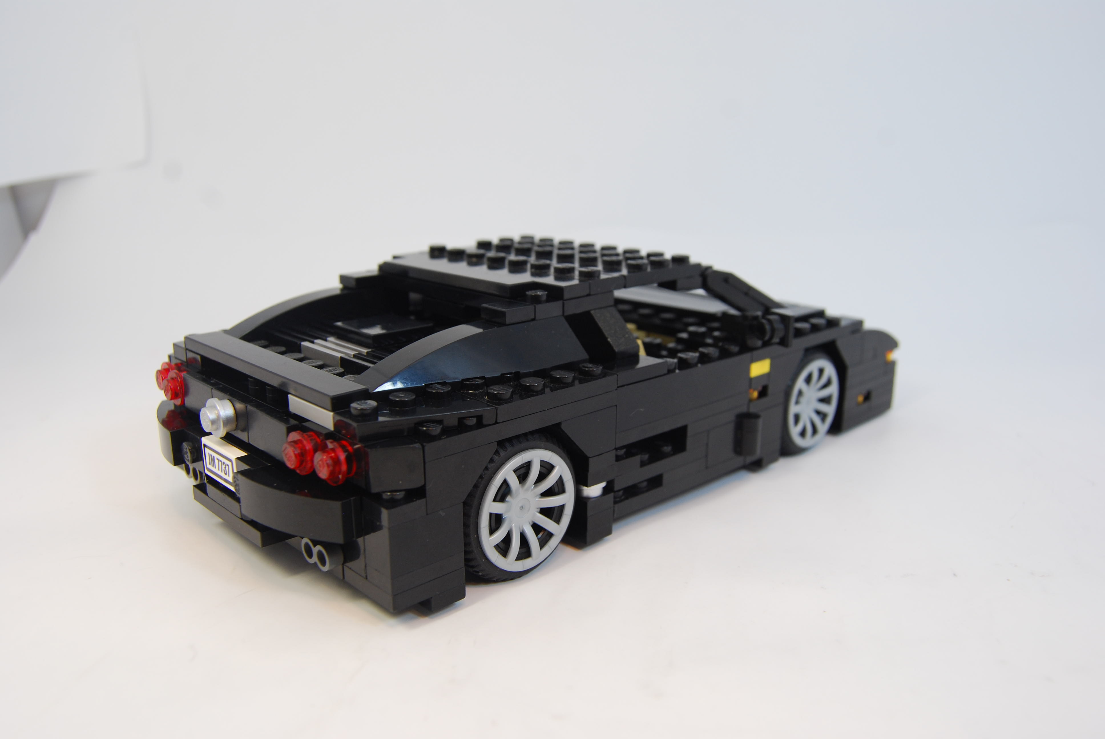ferrari_f355_berlinetta_16.jpg