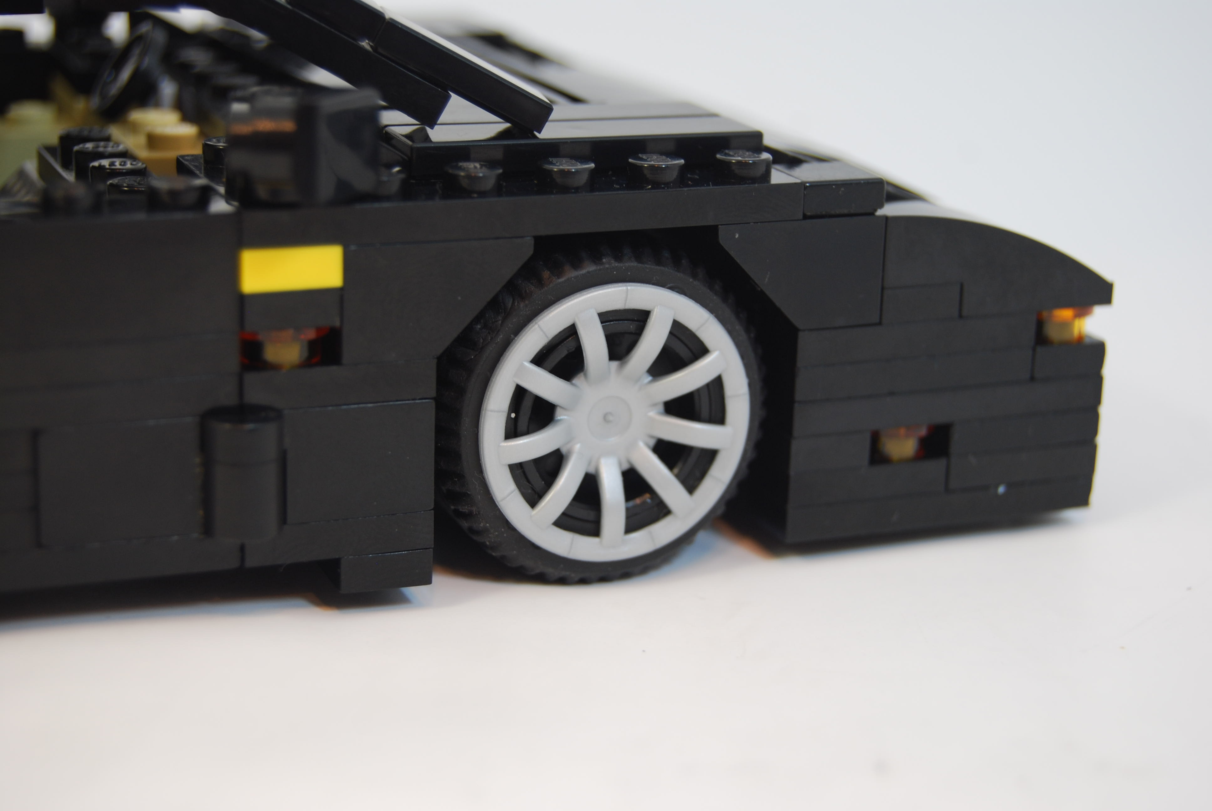 ferrari_f355_berlinetta_20.jpg