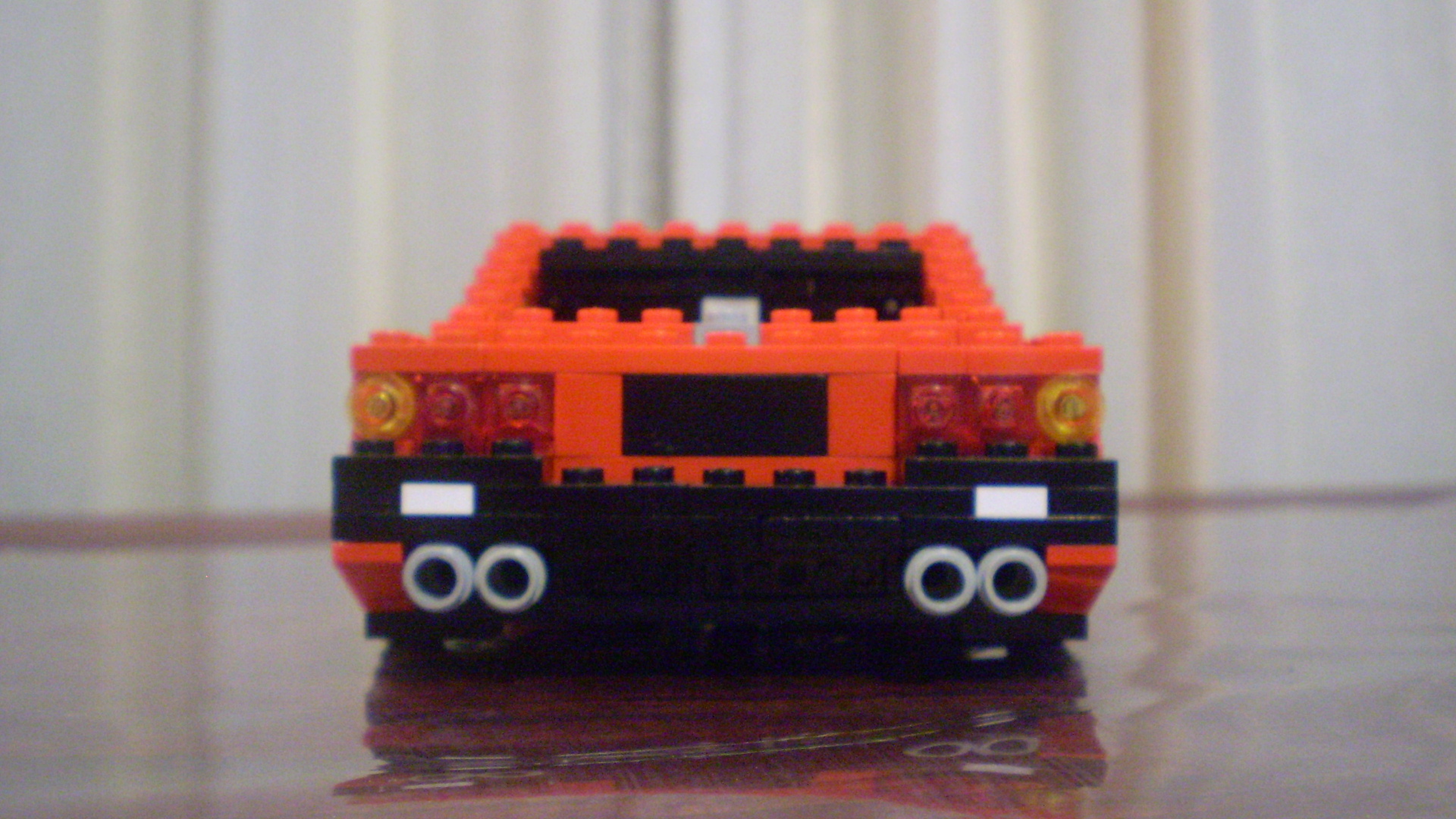 ferrari308gt4_04.jpg