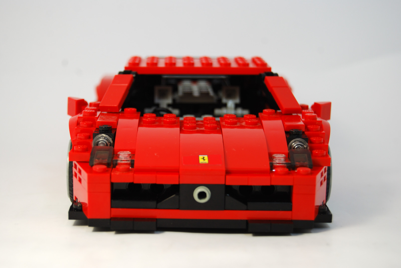 ferrari_458_italia_03.jpg