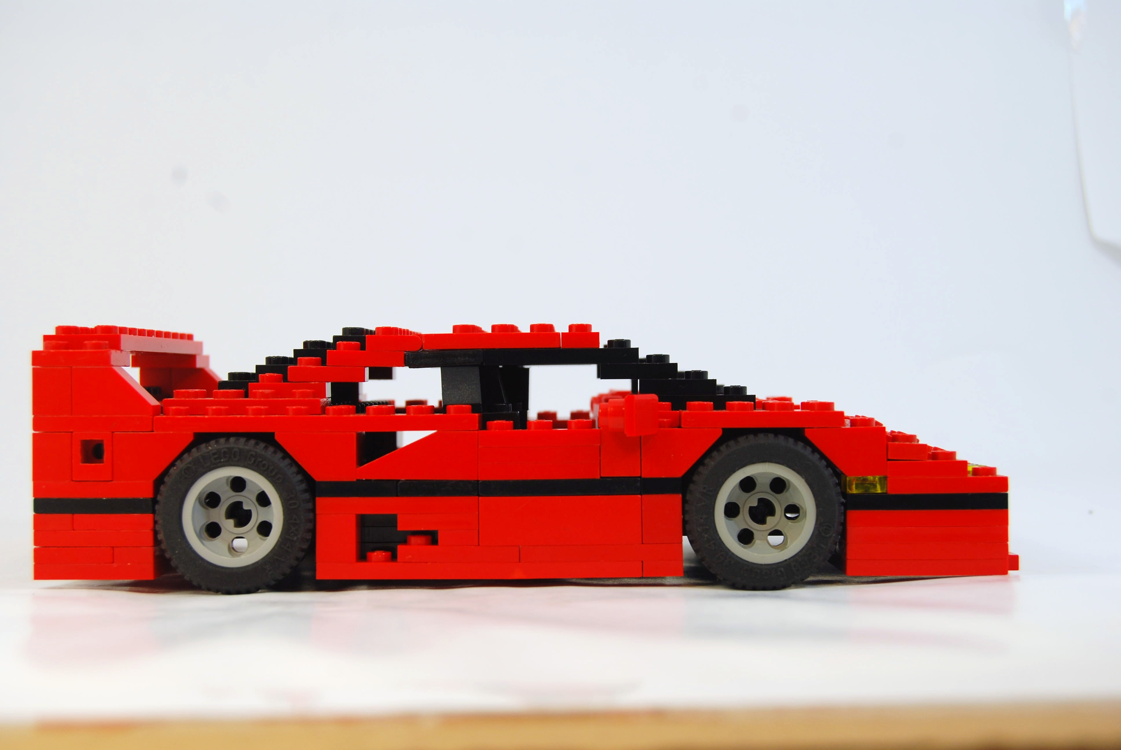 ferrari_f40_06.jpg