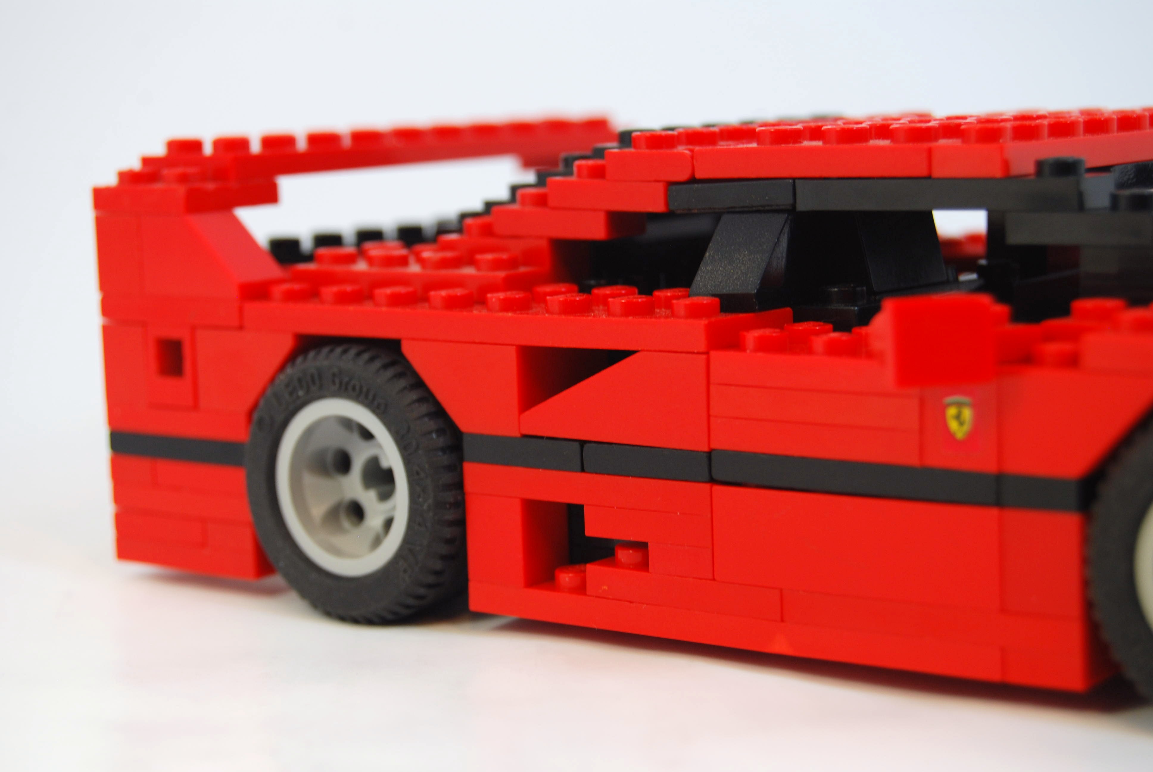 ferrari_f40_16.jpg