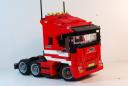 ferrari_2009_formula_1_team_tractor_02.jpg