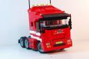 ferrari_2009_formula_1_team_tractor_07.jpg