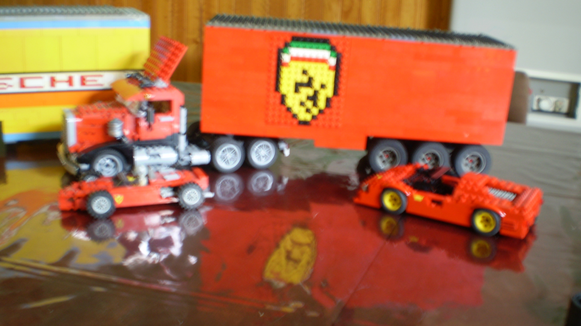 ferrari_truck_art_photos_01.jpg